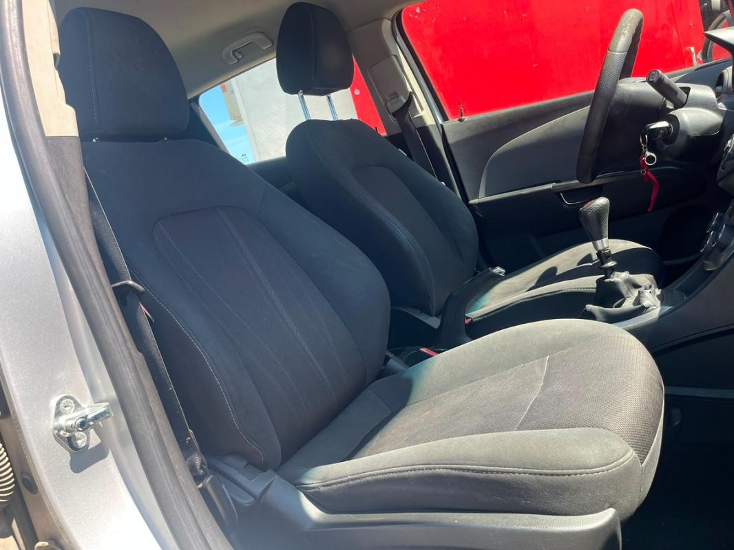 Chevrolet Aveo 1.3 VCDI 75 CH DIESEL - MOTEUR A CHAINE | ENTIÈREMENT RÉVISÉE & GARANTIE
