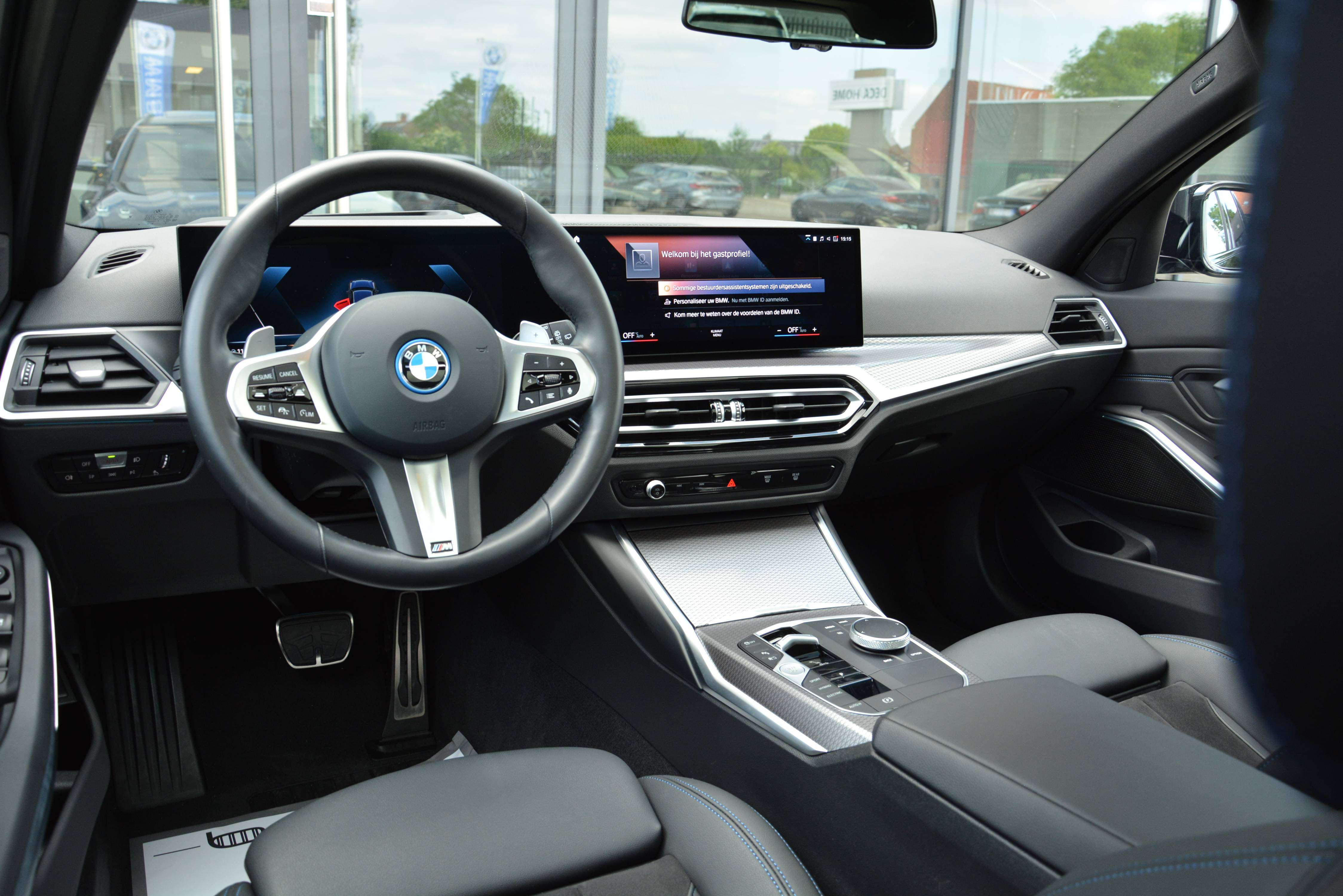 BMW 330 e Touring M-Sport/Pano/Hud/ACC/Keyless