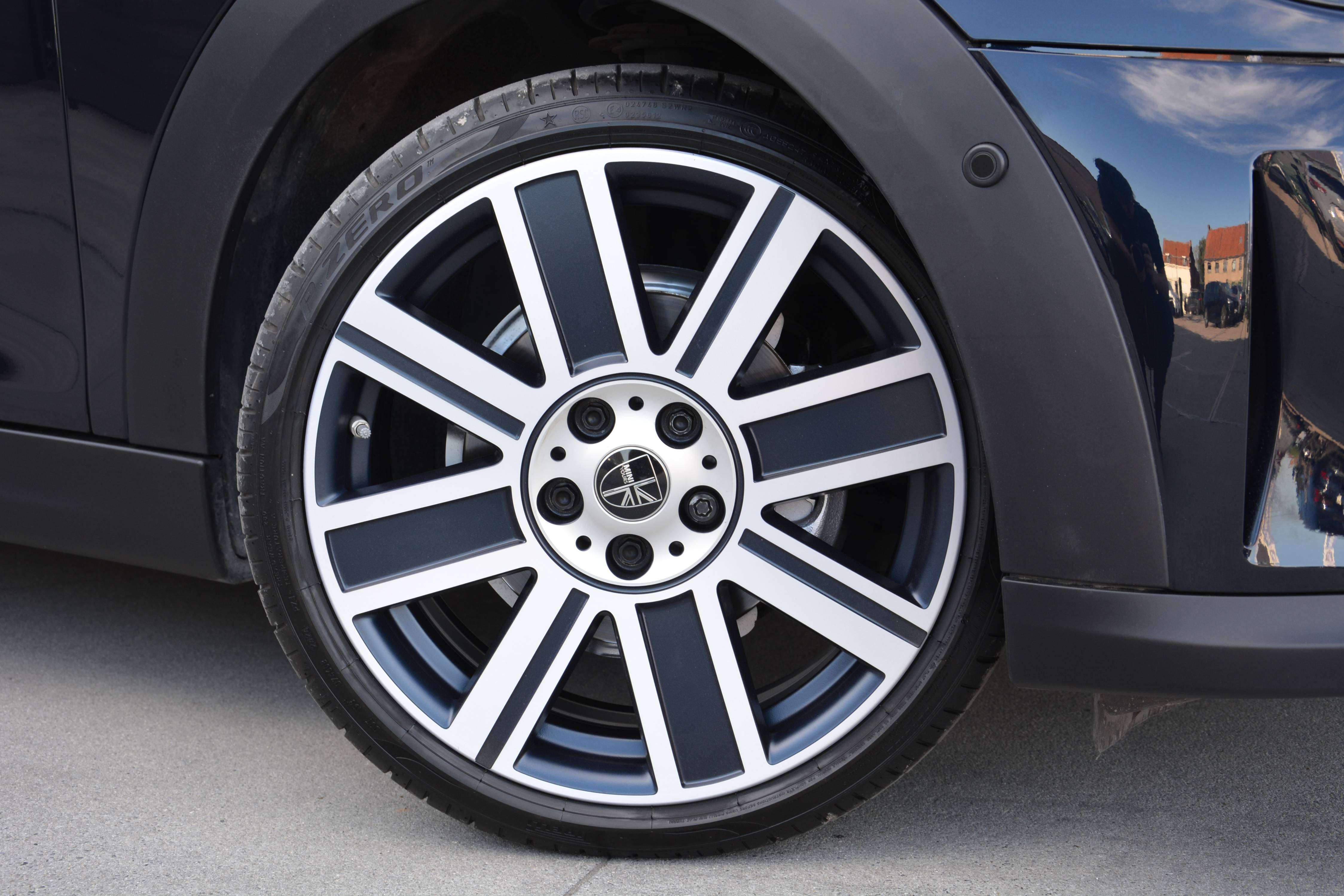 MINI Cooper Yours edition/Adaptieve cruise/Cam/HUD/Leder/18"