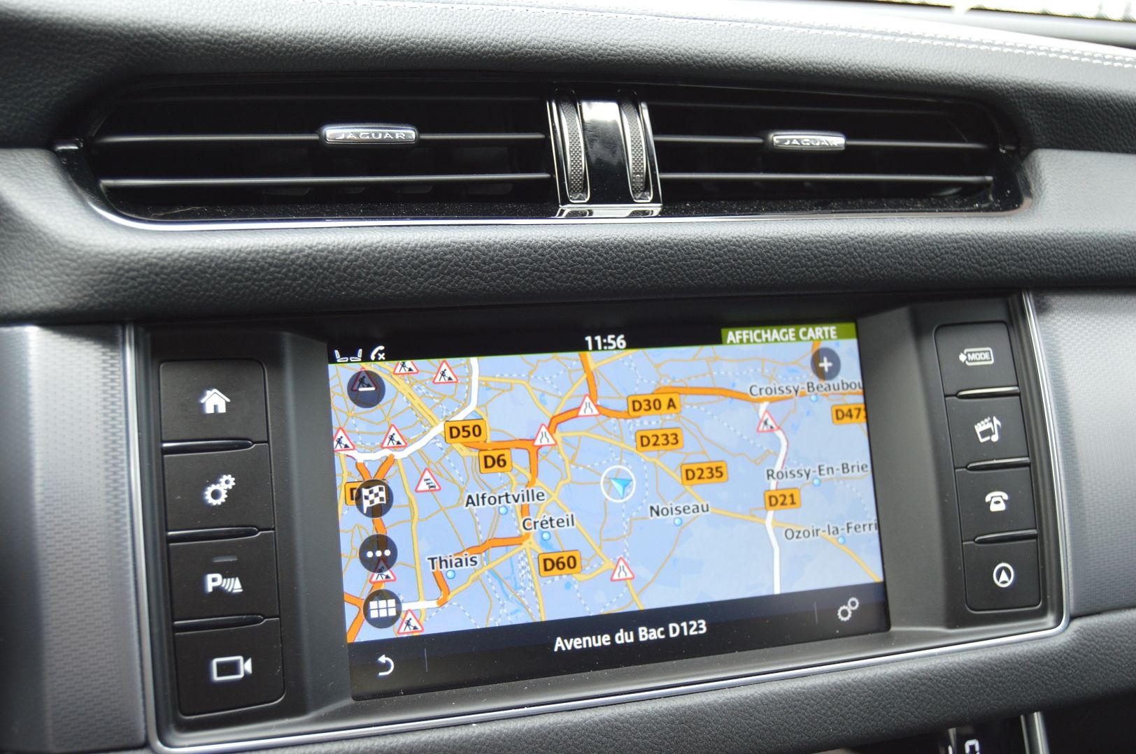 Jaguar XF 2.0D 180CH R-SPORT BVA