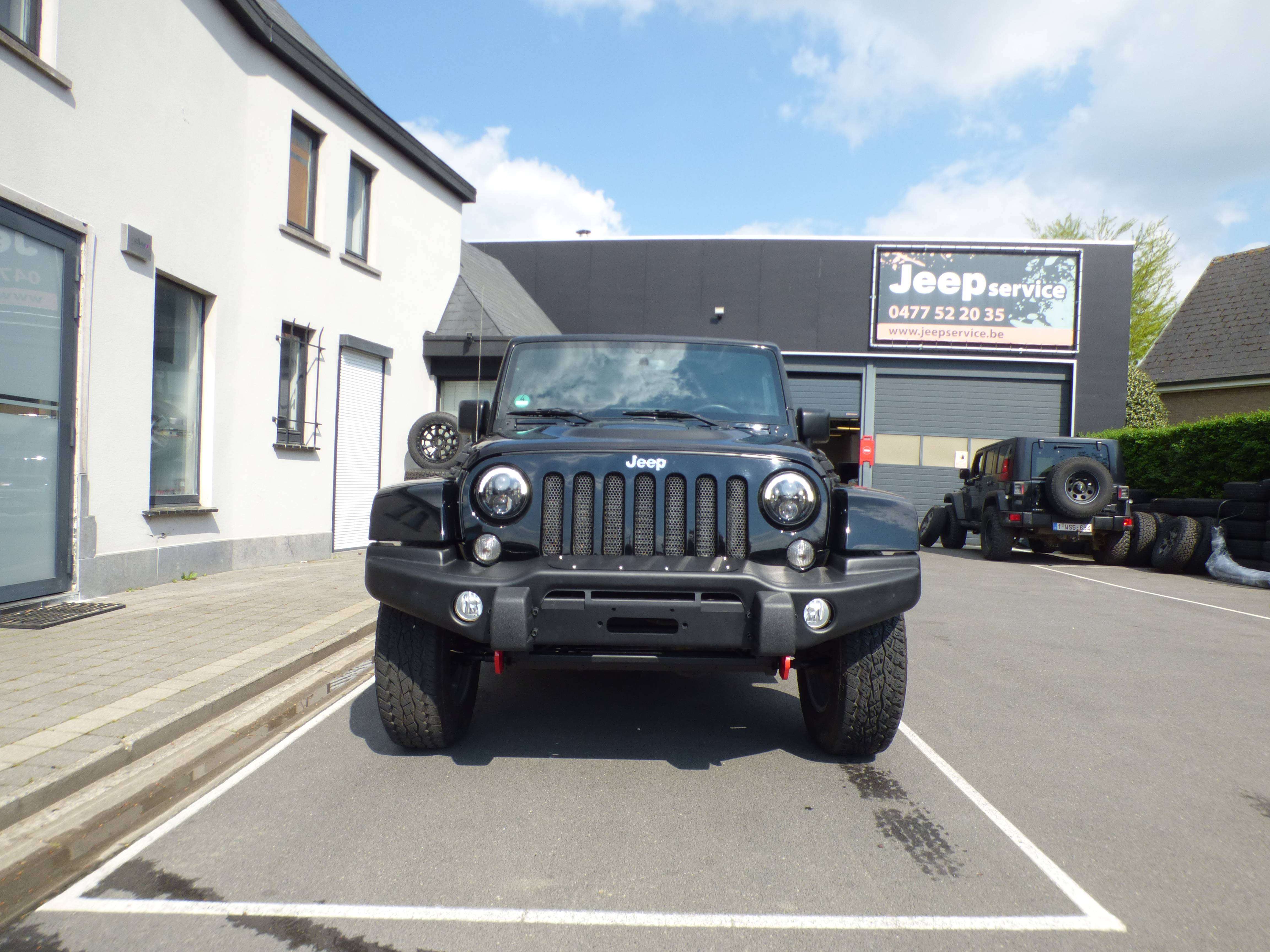 Jeep Wrangler Wrangler 2.8 CRD Black Edition DPF**75000km**