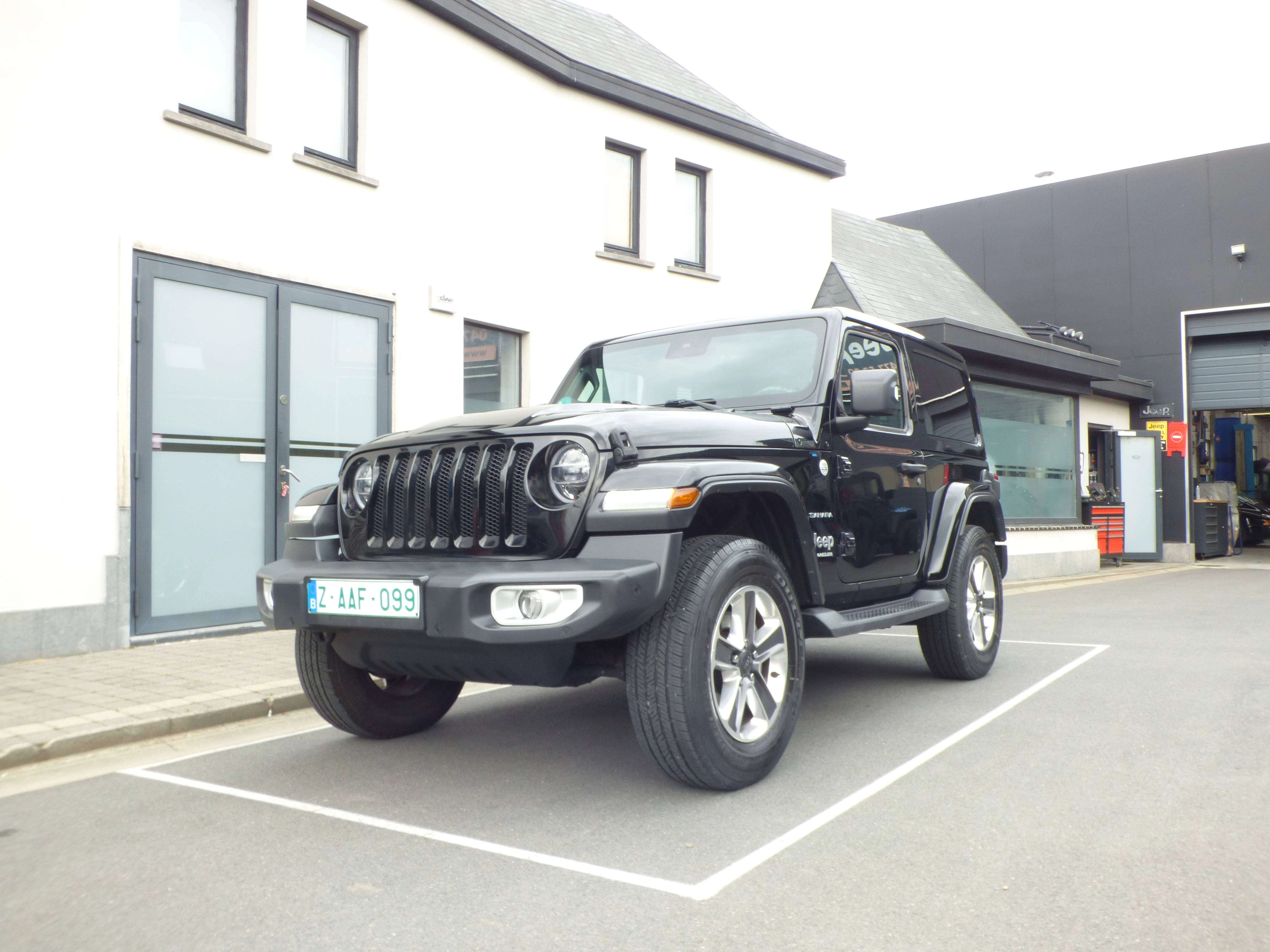 Jeep Wrangler Wrangler 2.0 Turbo Sahara  **53000km**