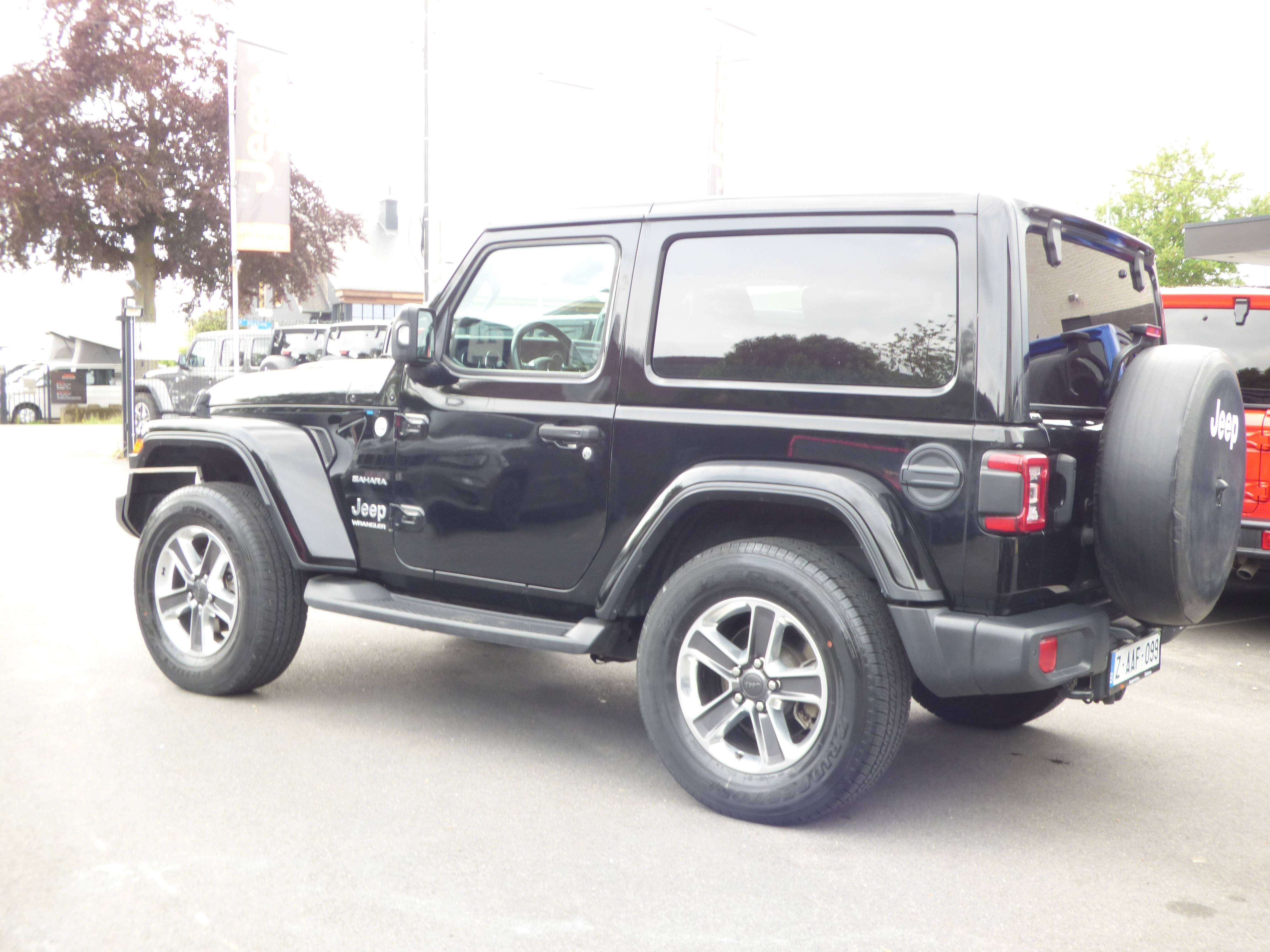 Jeep Wrangler Wrangler 2.0 Turbo Sahara  **53000km**