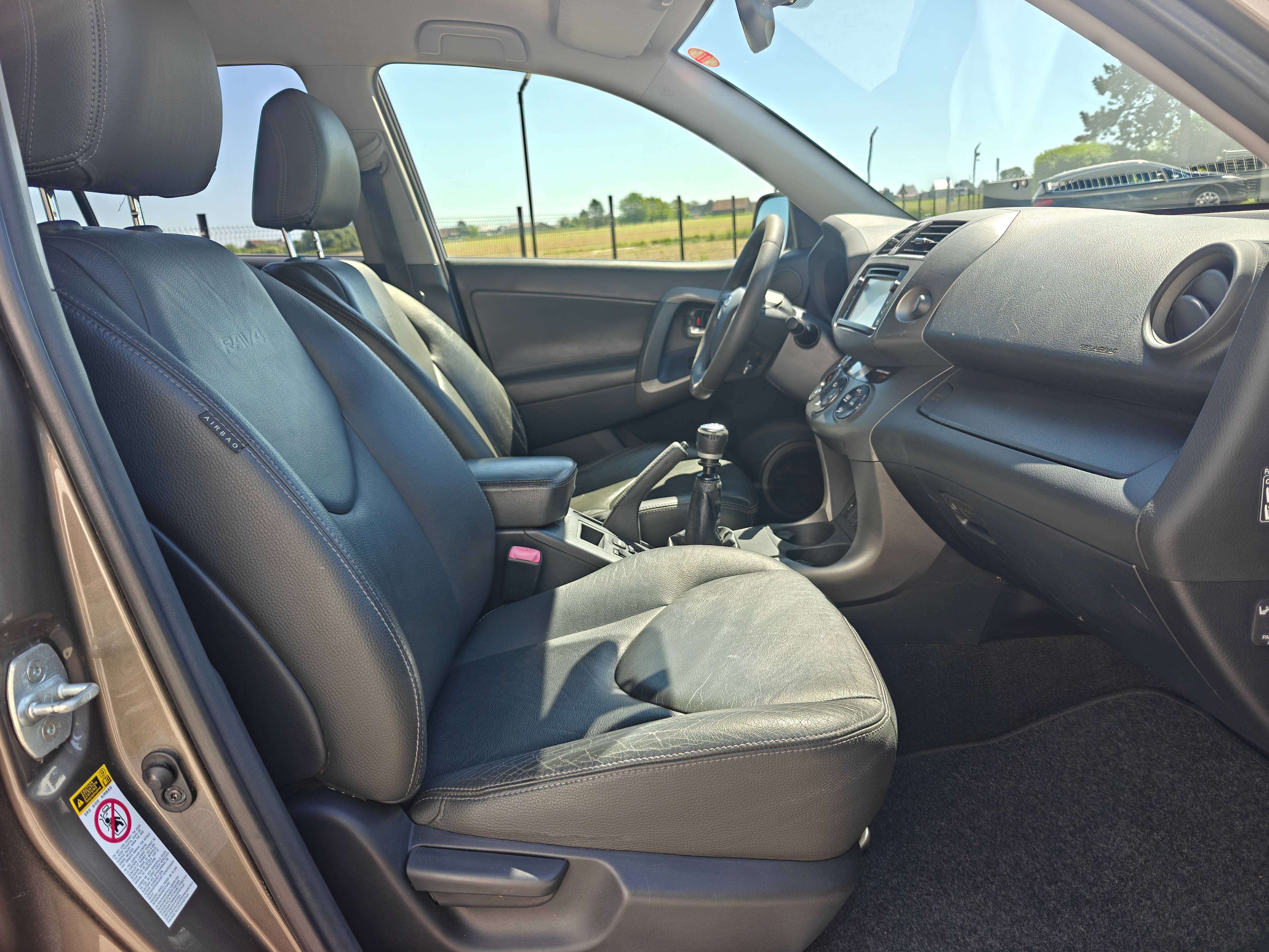Toyota RAV 4 RAV4 2.2 D-4D D-CAT 4x4 VXE - 128.000KM - AIRCO/GPS/CAMERA!