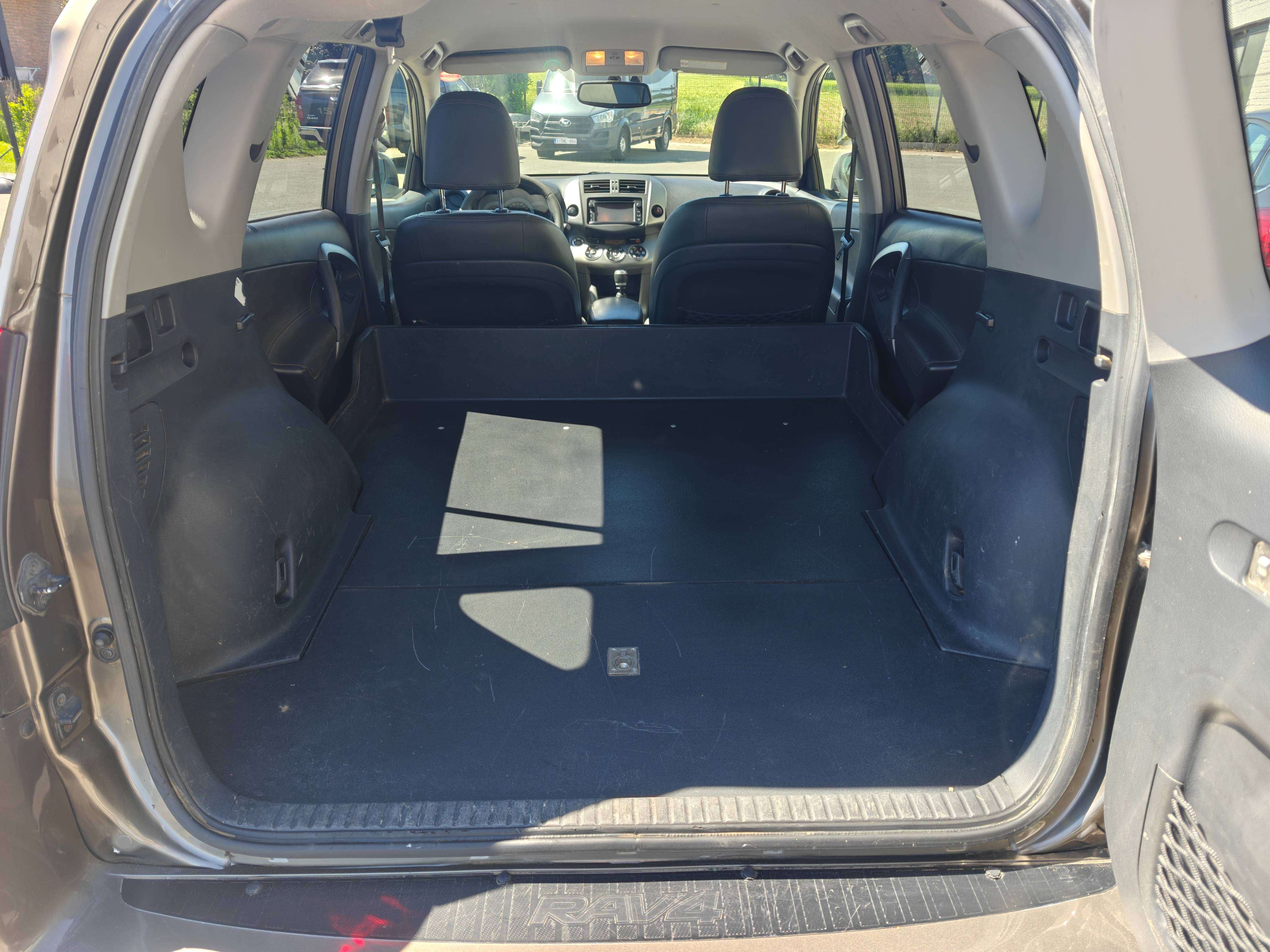 Toyota RAV 4 RAV4 2.2 D-4D D-CAT 4x4 VXE - 128.000KM - AIRCO/GPS/CAMERA!