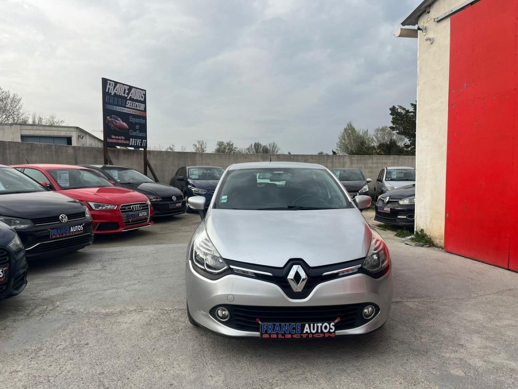 Renault Clio IV 1.5 DCI 90 CH | ENTIÈREMENT RÉVISÉE & GARANTIE SUR 12 MOIS UE