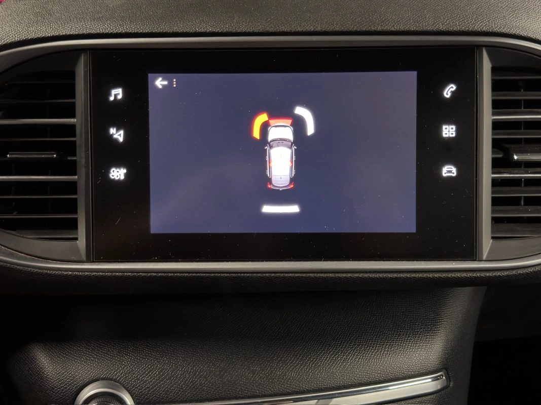 Peugeot 308 II PHASE 2 ALLURE 1.2 TURBO 130 BOITE AUTO EAT8 TOIT PANO APPLE & ANDROID - GARANTIE 1an