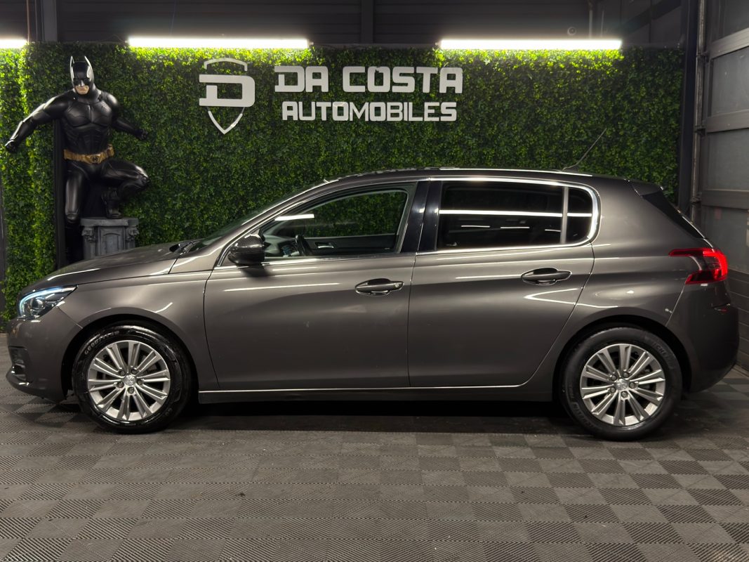 Peugeot 308 II PHASE 2 ALLURE 1.2 TURBO 130 BOITE AUTO EAT8 TOIT PANO APPLE & ANDROID - GARANTIE 1an