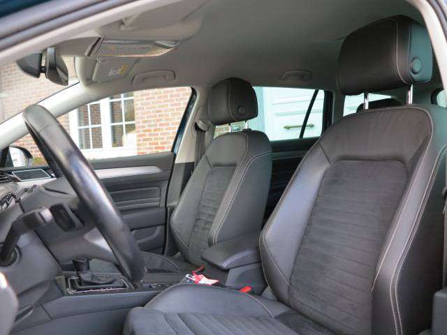 Volkswagen Passat Variant 1.6 TDi DSG PARKPILOT Elegance Business IN PROMO!