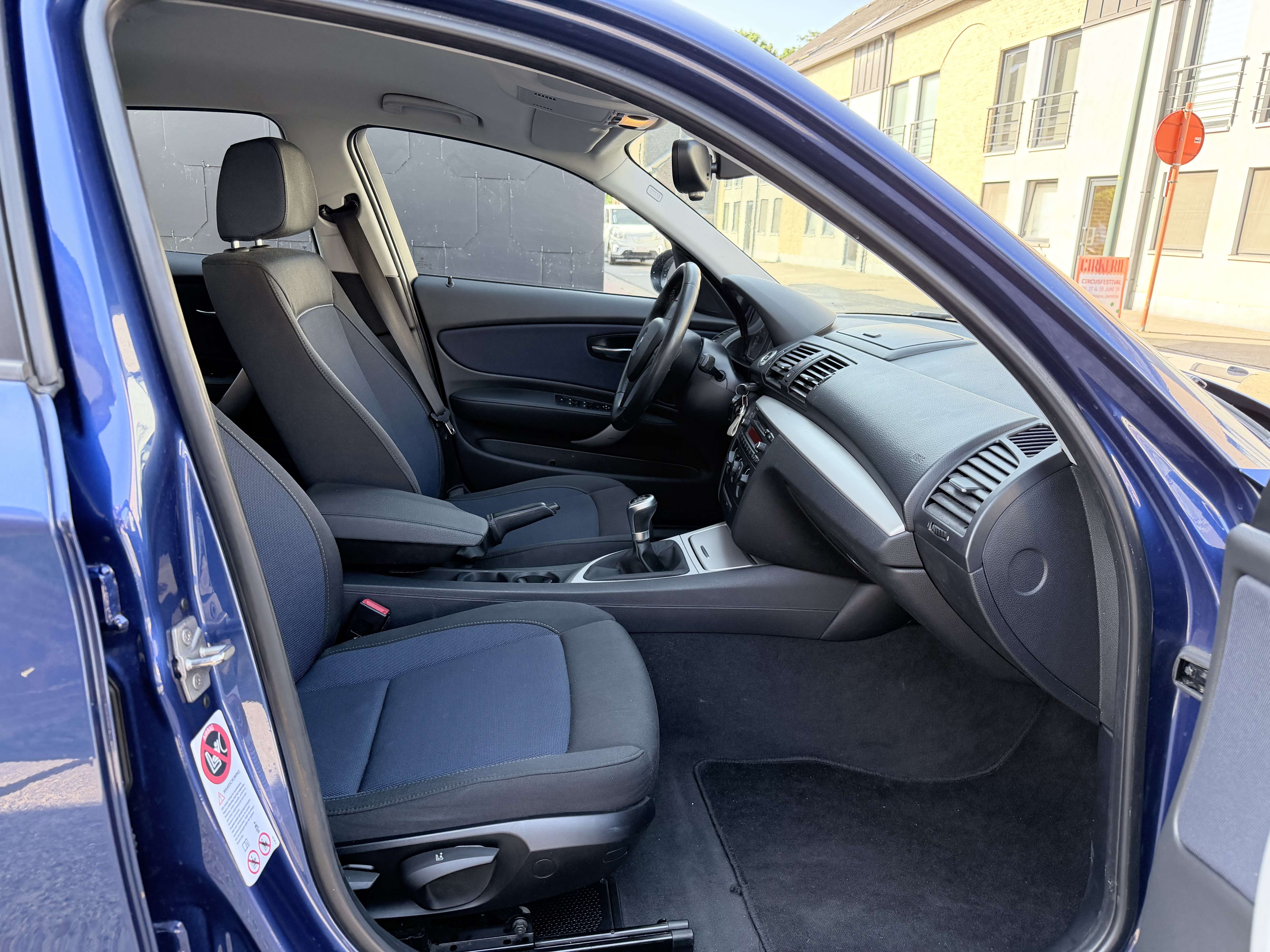 BMW 116 2.0 i EDITION