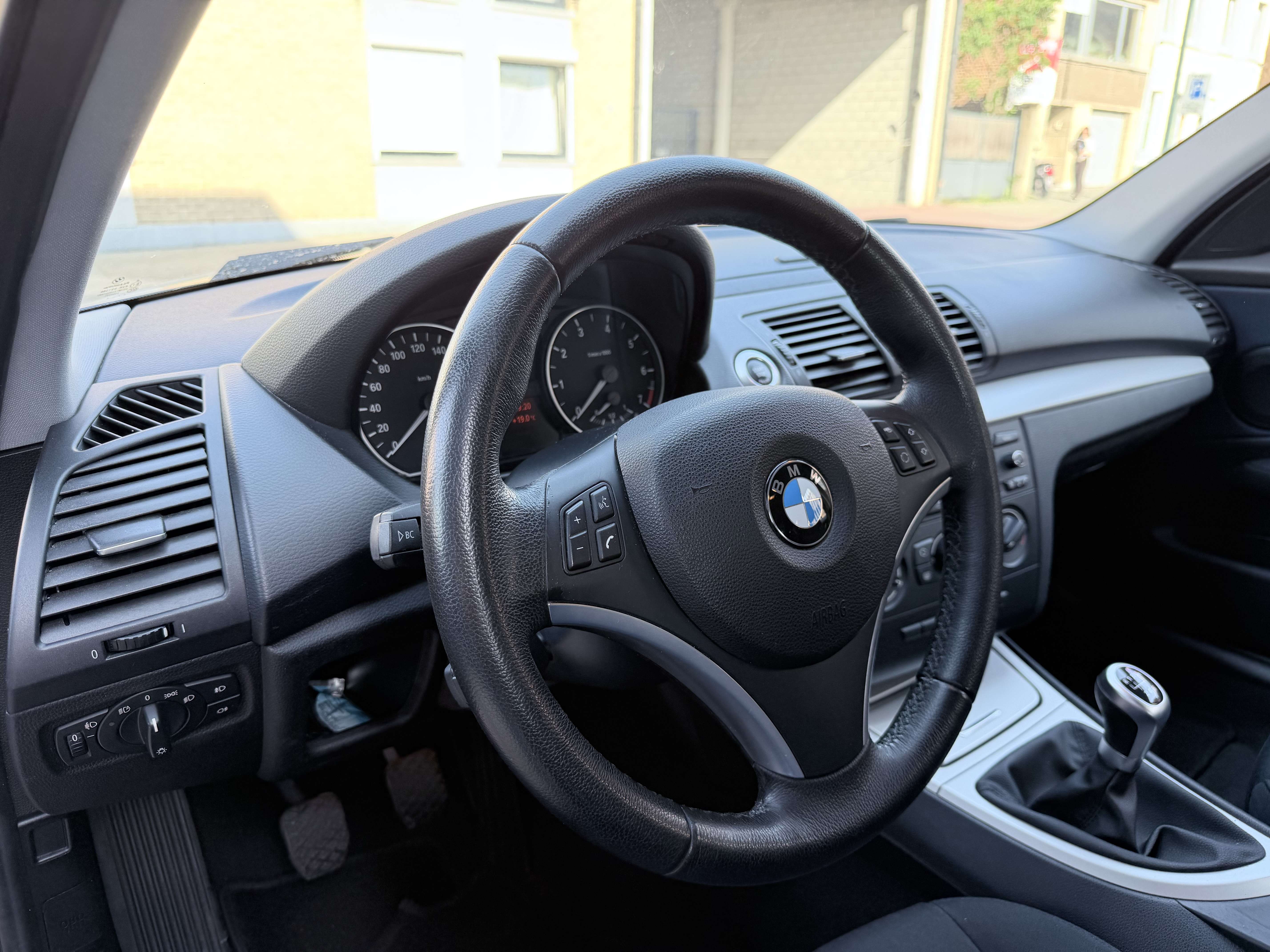 BMW 116 2.0 i EDITION