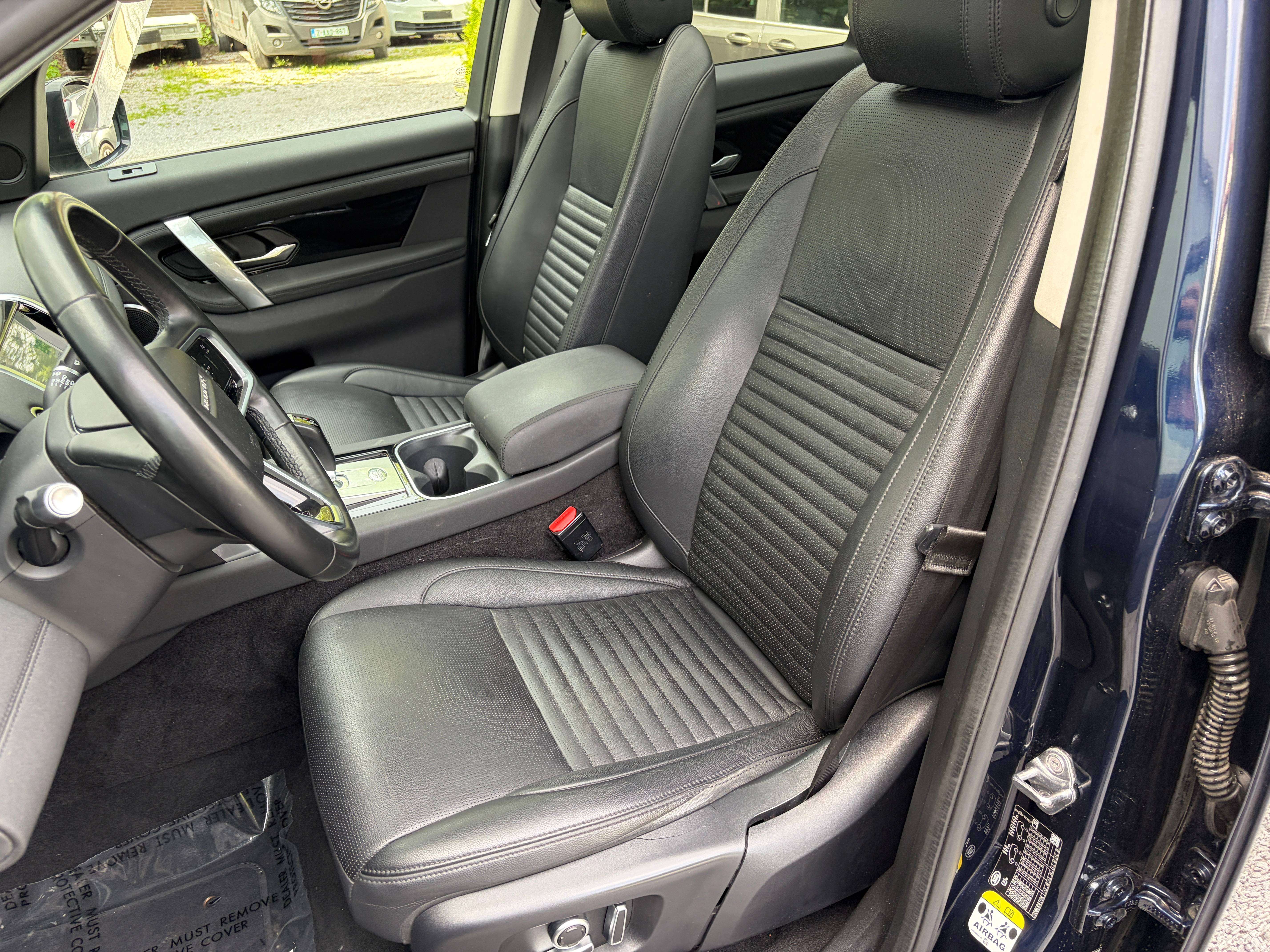Land Rover Discovery Sport Discovery Sport D165 Aut. AWD 7pl. *Export*