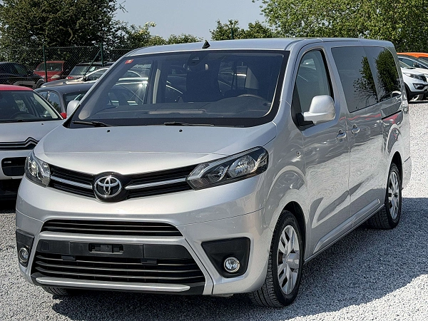 Toyota Proace Proace Verso 2.0 D-4D Long - 8 PLACES - Toit pano