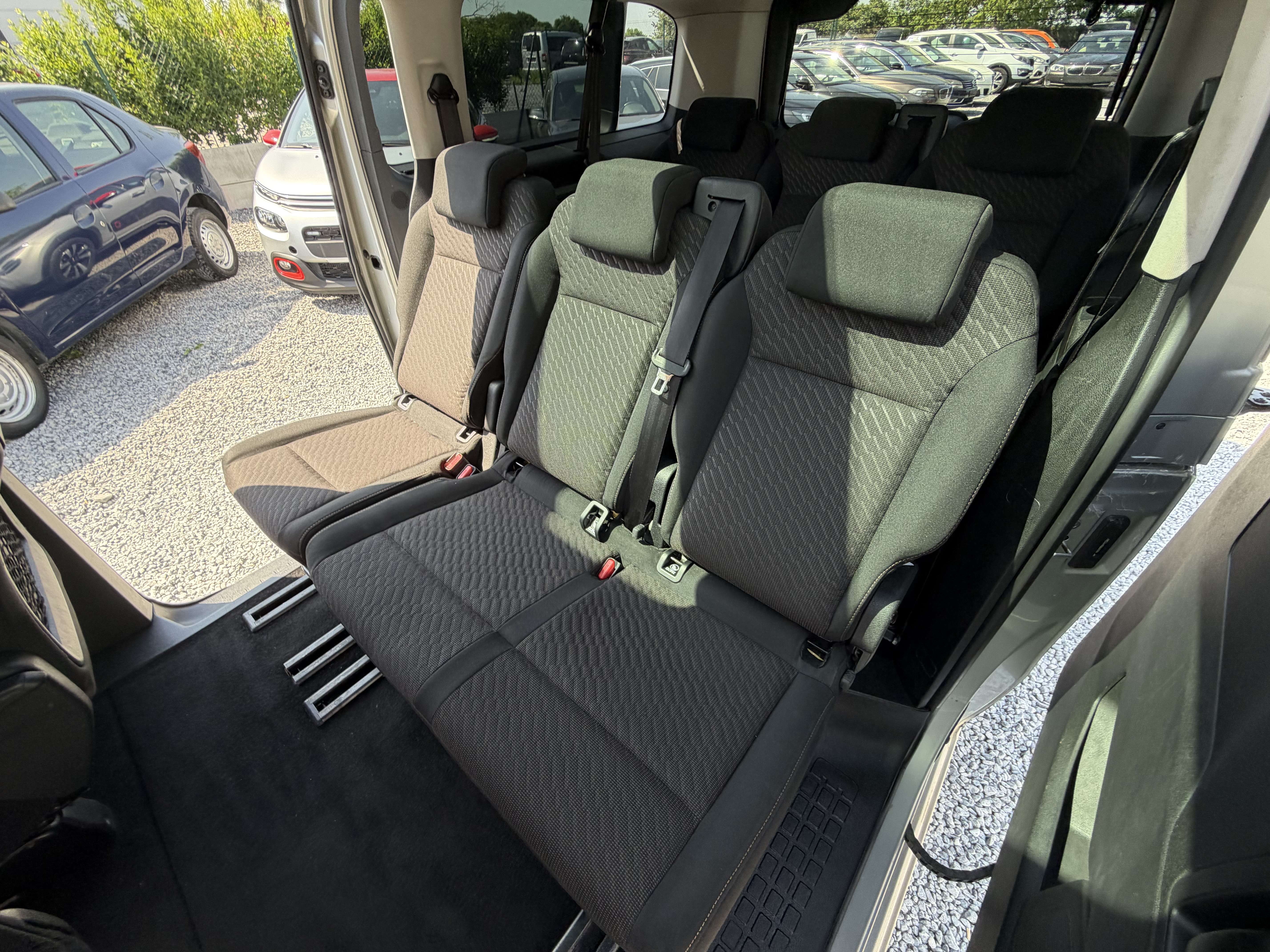 Toyota Proace Proace Verso 2.0 D-4D Long - 8 PLACES - Toit pano