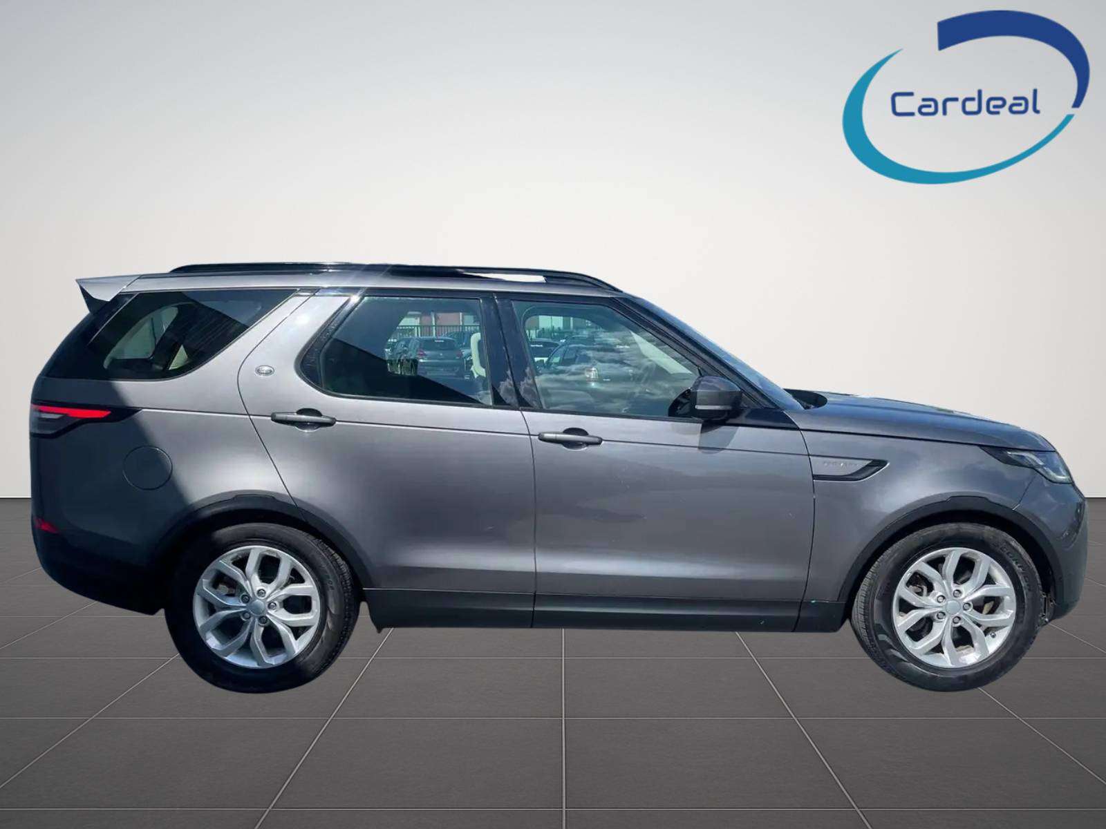 Land Rover Discovery 2.0 SD4 SE (EU6d-TEMP) // TOIT PANO OUVRANT //