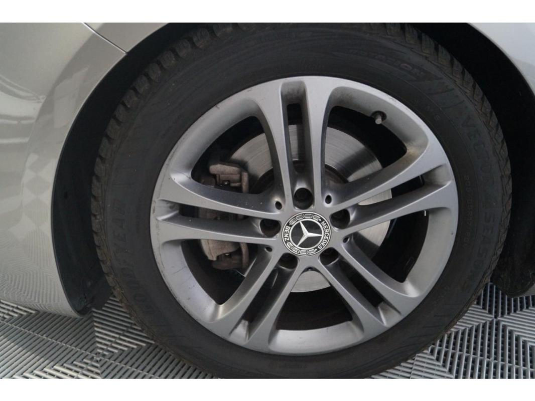 Mercedes-Benz Classe A 200 d - BV 8G-DCT BM 177 Business Line PHASE 1