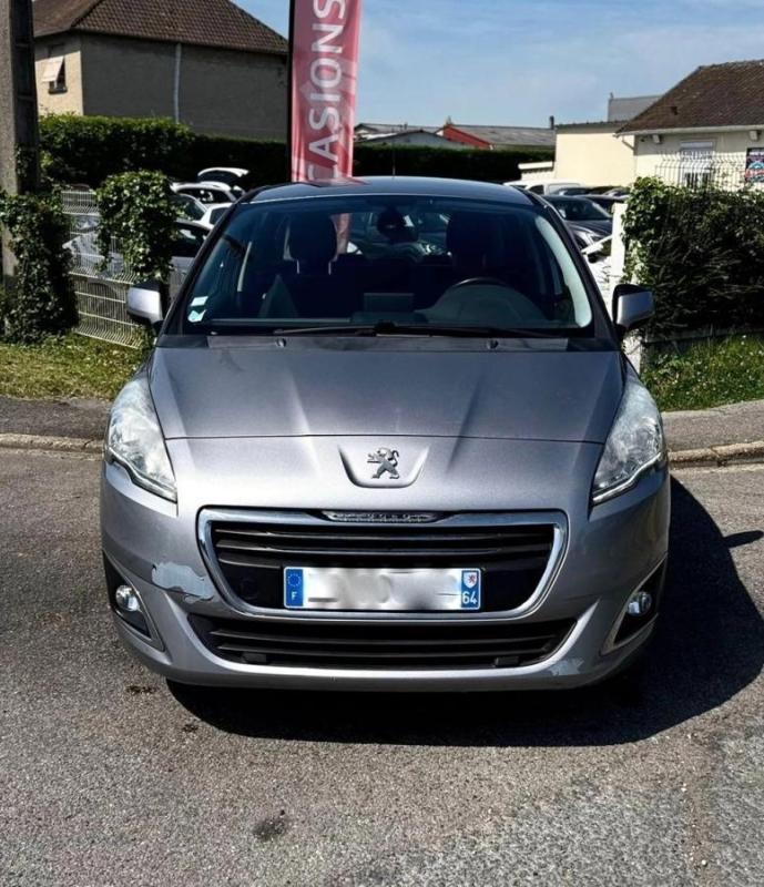 Peugeot 5008 1.2 PT 130 CV Active Business 7 PLACES