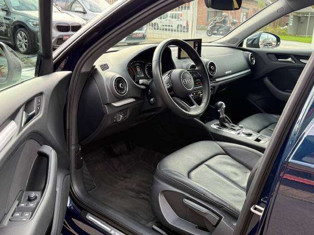Audi A3 A3 Sportback 30 TFSI g-tron S tronic / 1er Main