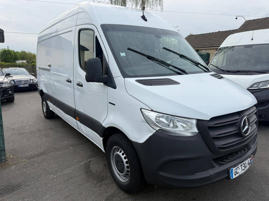 Mercedes-Benz Sprinter E- FOURGON 312 3.5T