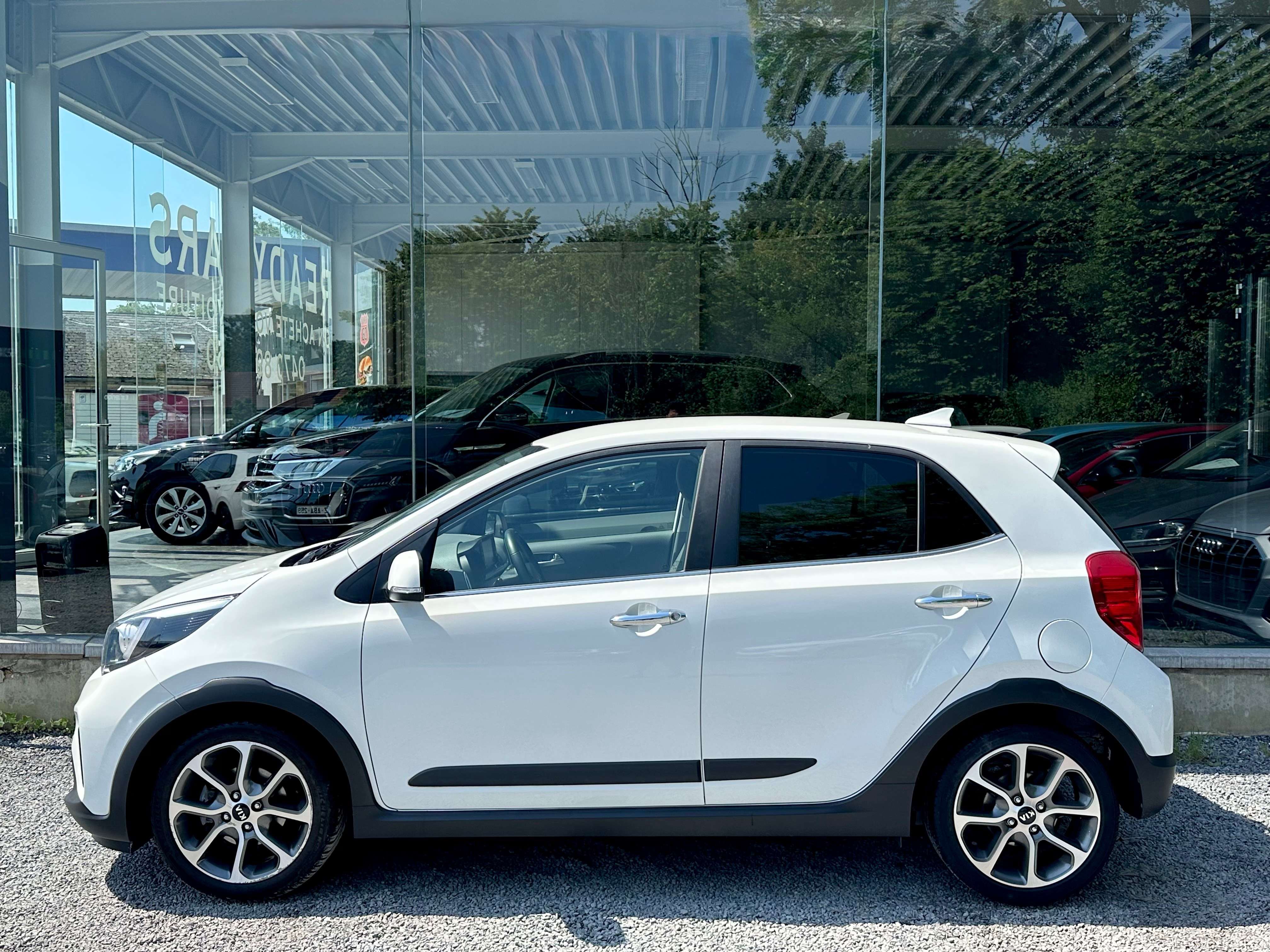 Kia Picanto 1.0*XLINE*100CV*CUIR*LED*NAVI*CAMERA*CARPLAY*GARANTIE 12 MOIS