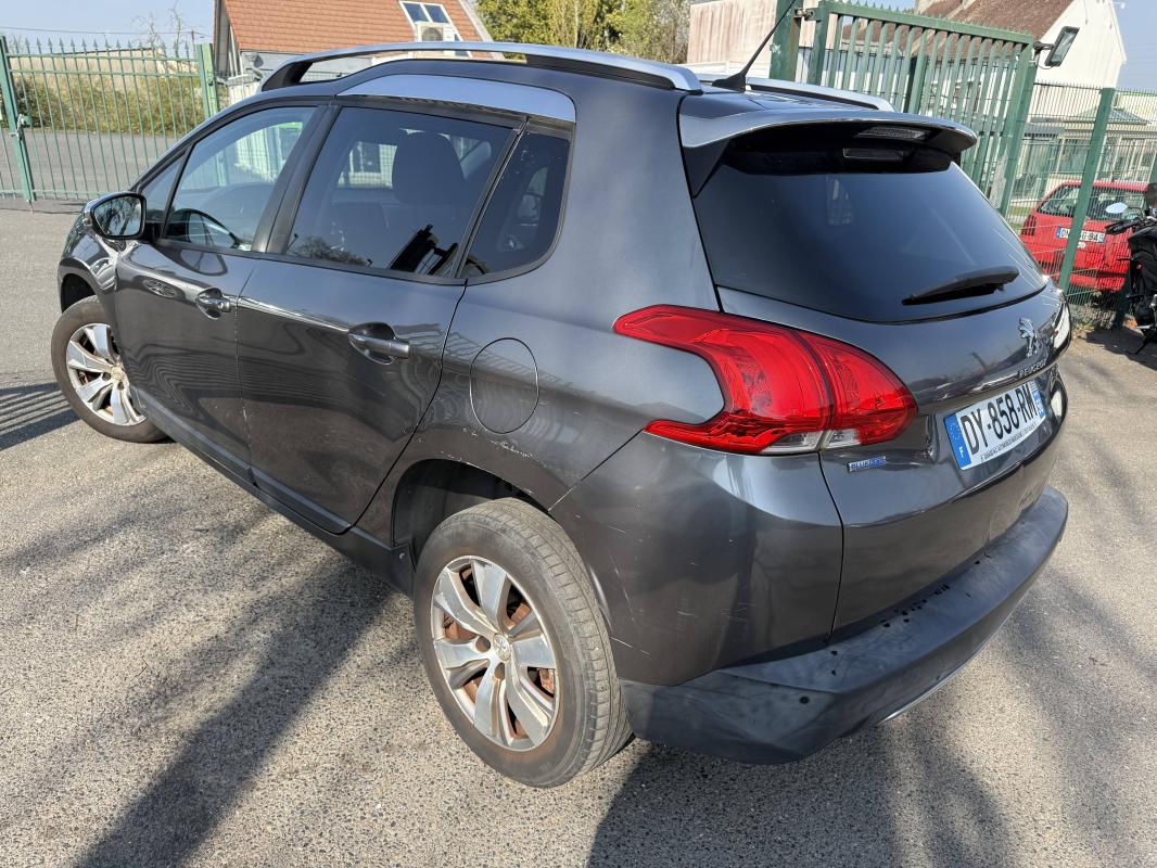 Peugeot 2008 1.6 BlueHDi 100ch Style