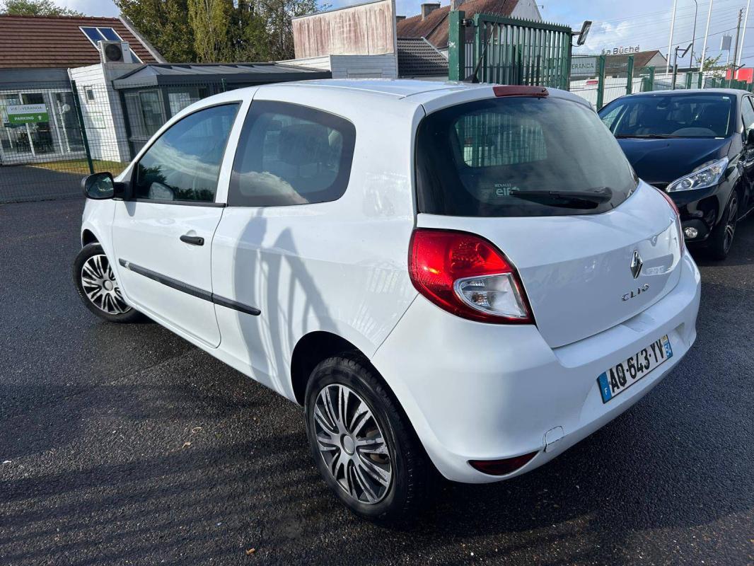 Renault Clio III (B/C85) 1.5 dCi societe