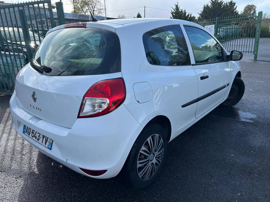 Renault Clio III (B/C85) 1.5 dCi societe