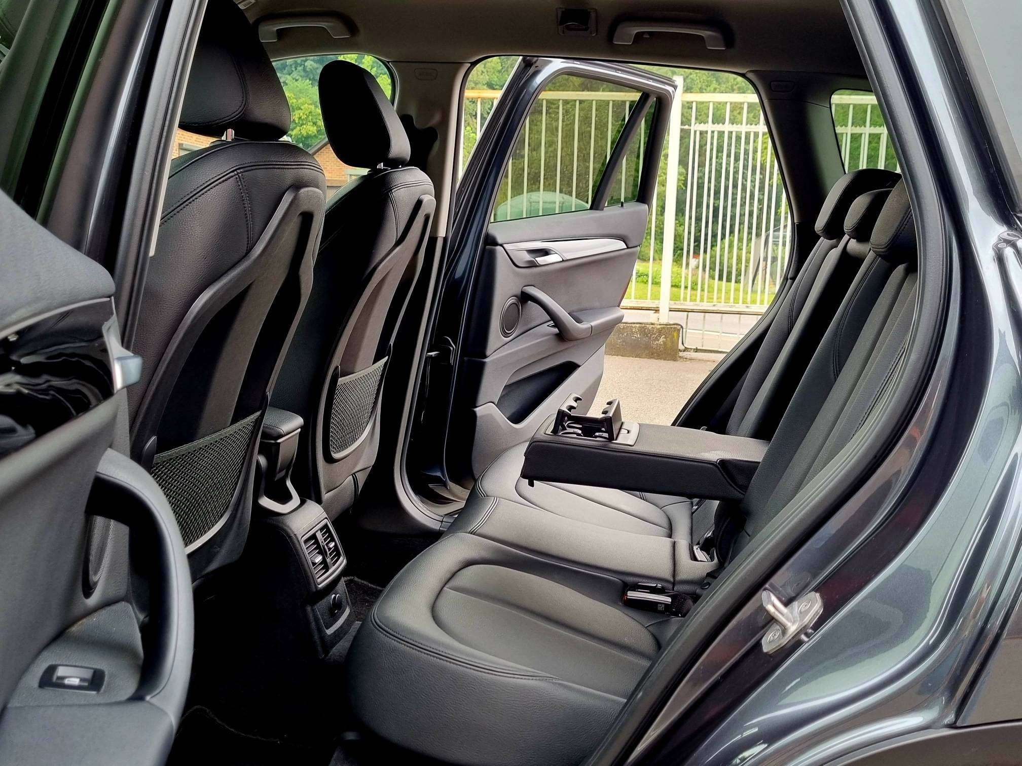 BMW X1 X1 2.0 d / Boite auto / Pack Sport / Led / Navi ..