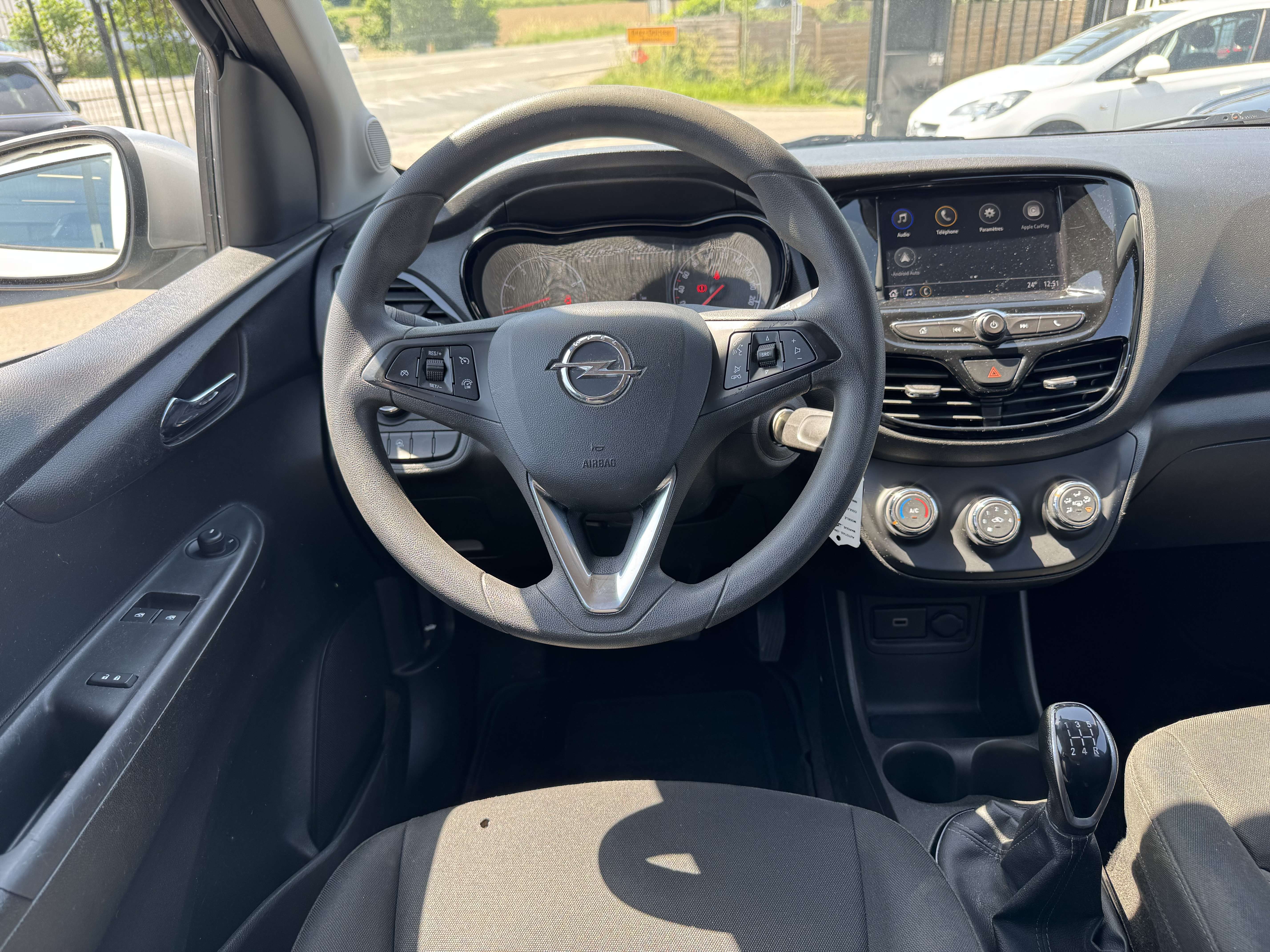 Opel Karl ROCKS 1.0i / CARPLAY / PDC / AIRCO / CRUISE