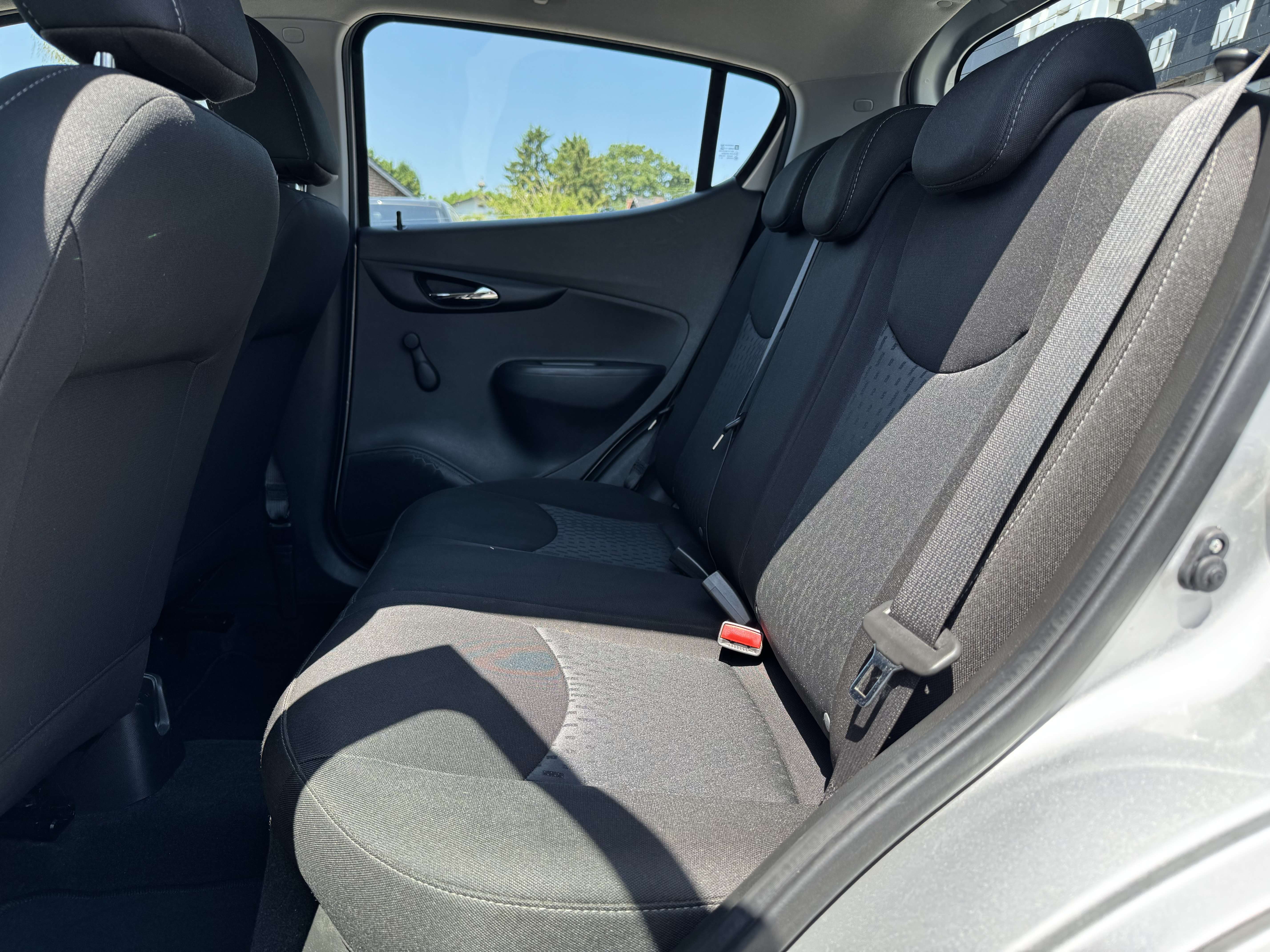 Opel Karl ROCKS 1.0i / CARPLAY / PDC / AIRCO / CRUISE