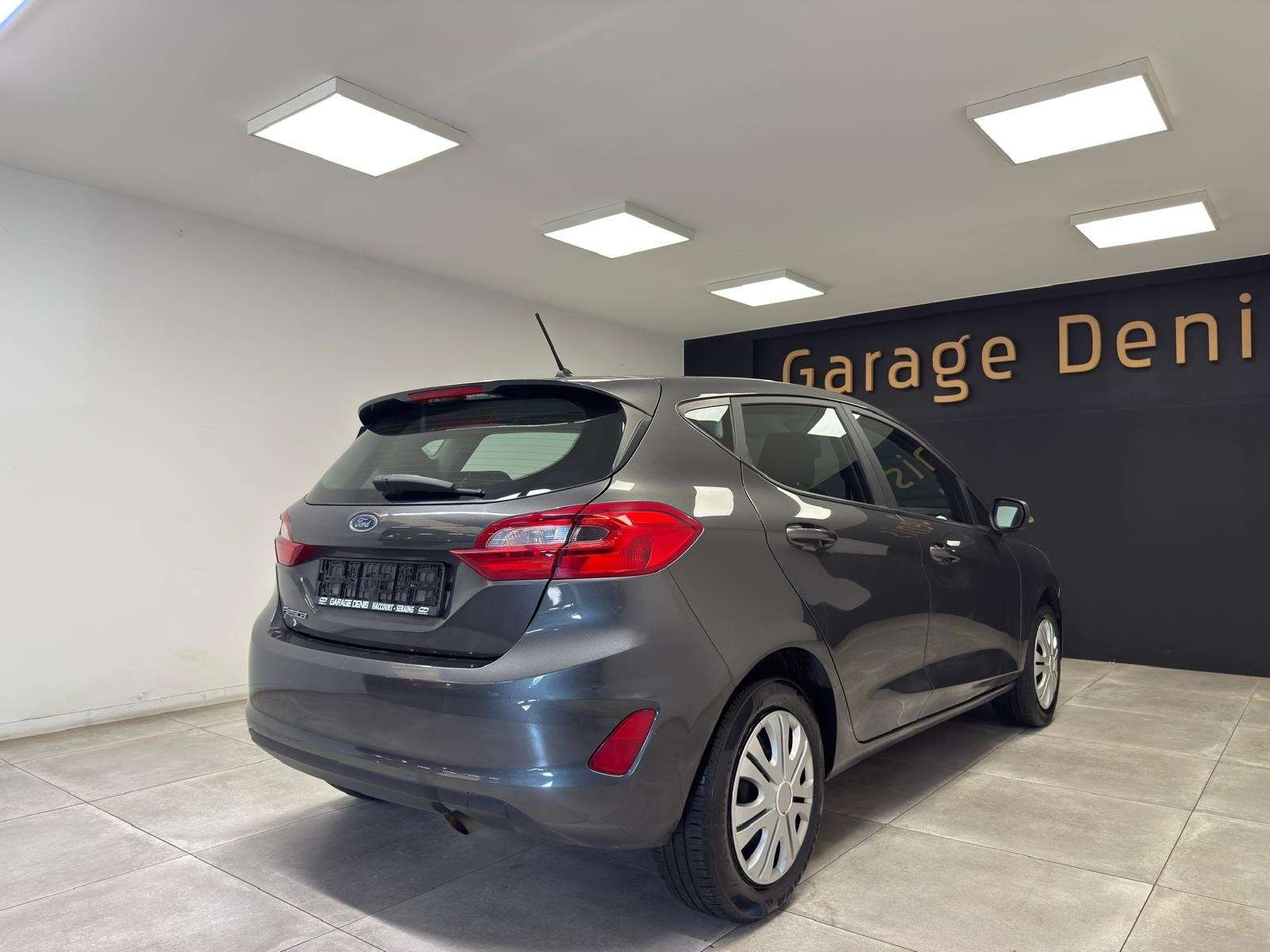 Ford Fiesta Fiesta 1.1i Business Class NEW MOD*GARANTIE 12 MOI