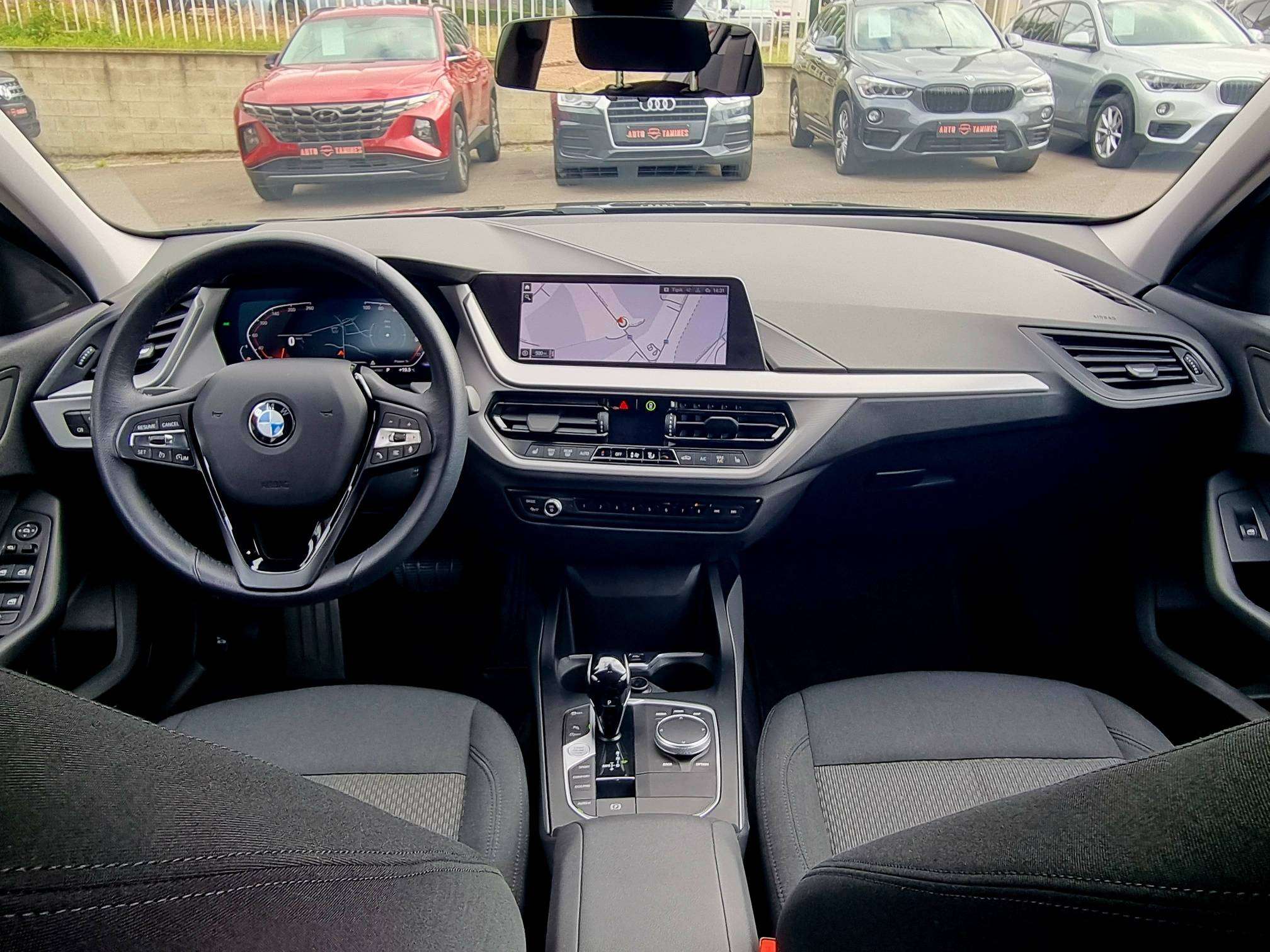 BMW 118 118i / Boite auto / Full Led / Car-Play / Navi ...