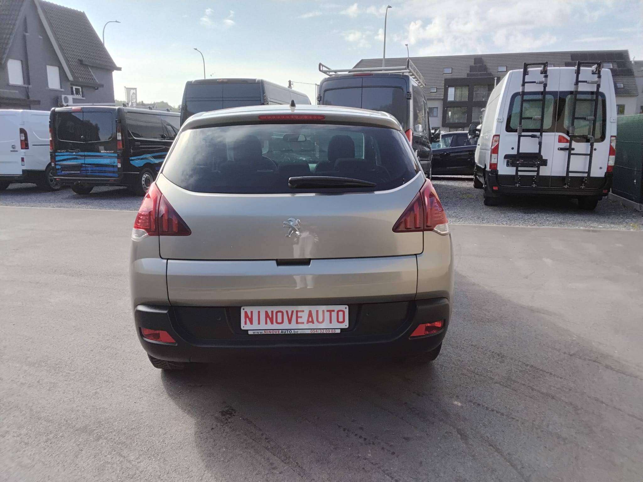 Peugeot 3008 1.6i Access PARHULP ACHTER AIRCO PANODAK BLUET CRUISE