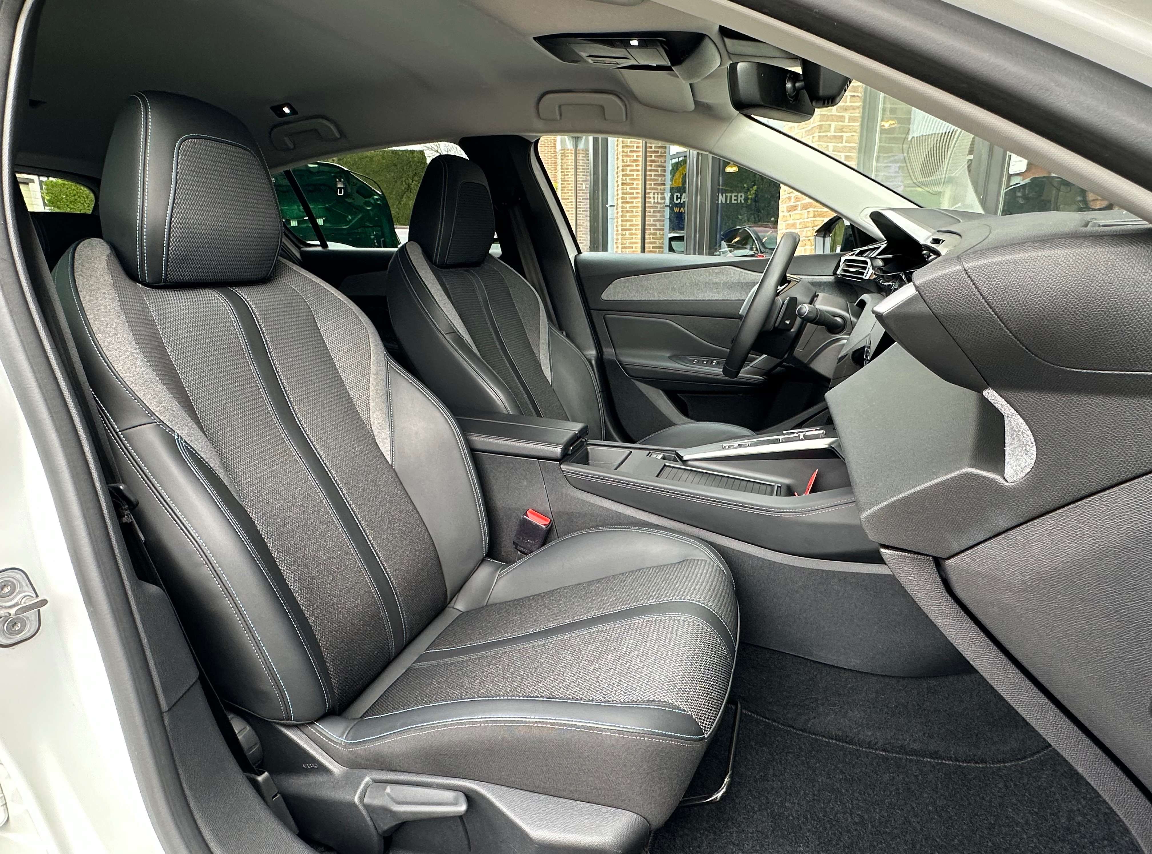 Peugeot 308 1.2 I Lez 2035 Allure Pack S I Auto I Carplay Cam