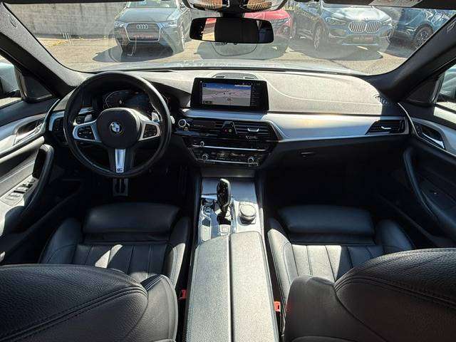 BMW 520 520 d xDrive MHD / Pack M / Boite auto / Etat neuf