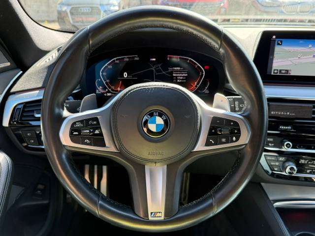 BMW 520 520 d xDrive MHD / Pack M / Boite auto / Etat neuf