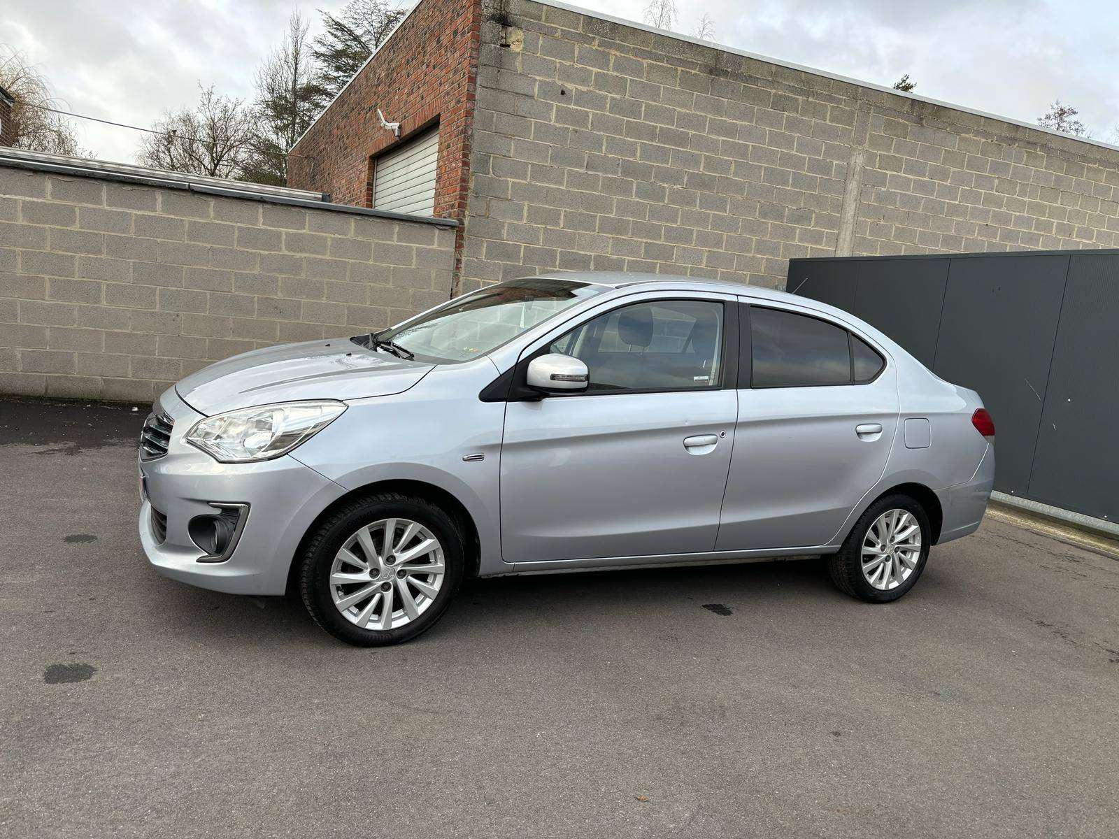 Mitsubishi Attrage 1.2i ClearTec Intense*AUTOMAAT*AIRCO*47000KM