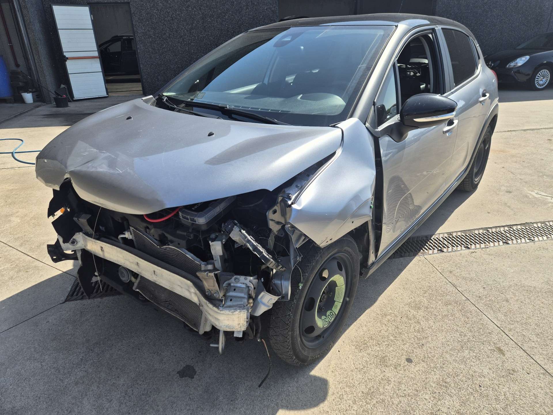 Citroen C3 1.2i Shine / Carplay / Moteur ok ! / Marchand ou E