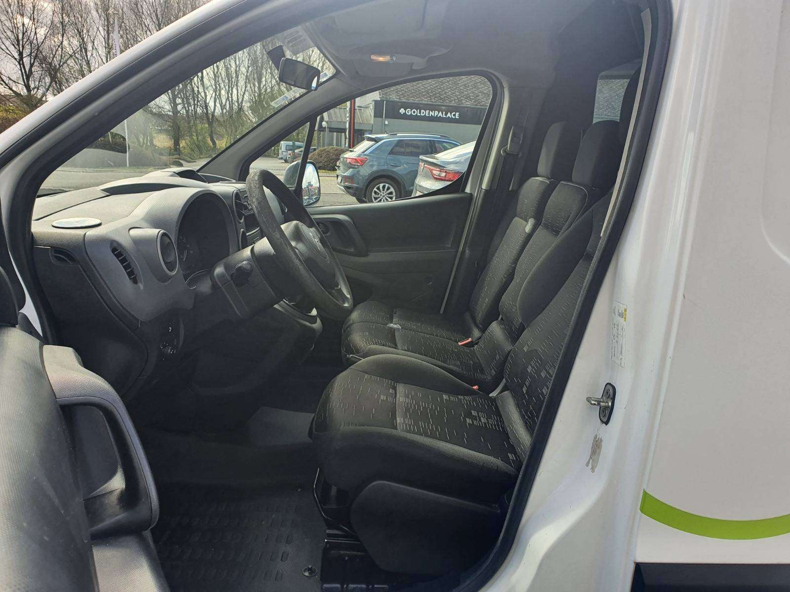 Citroen Berlingo 🟢1.6 DIESEL - UTILITAIRE - 3 PLACES - CAPTEURS