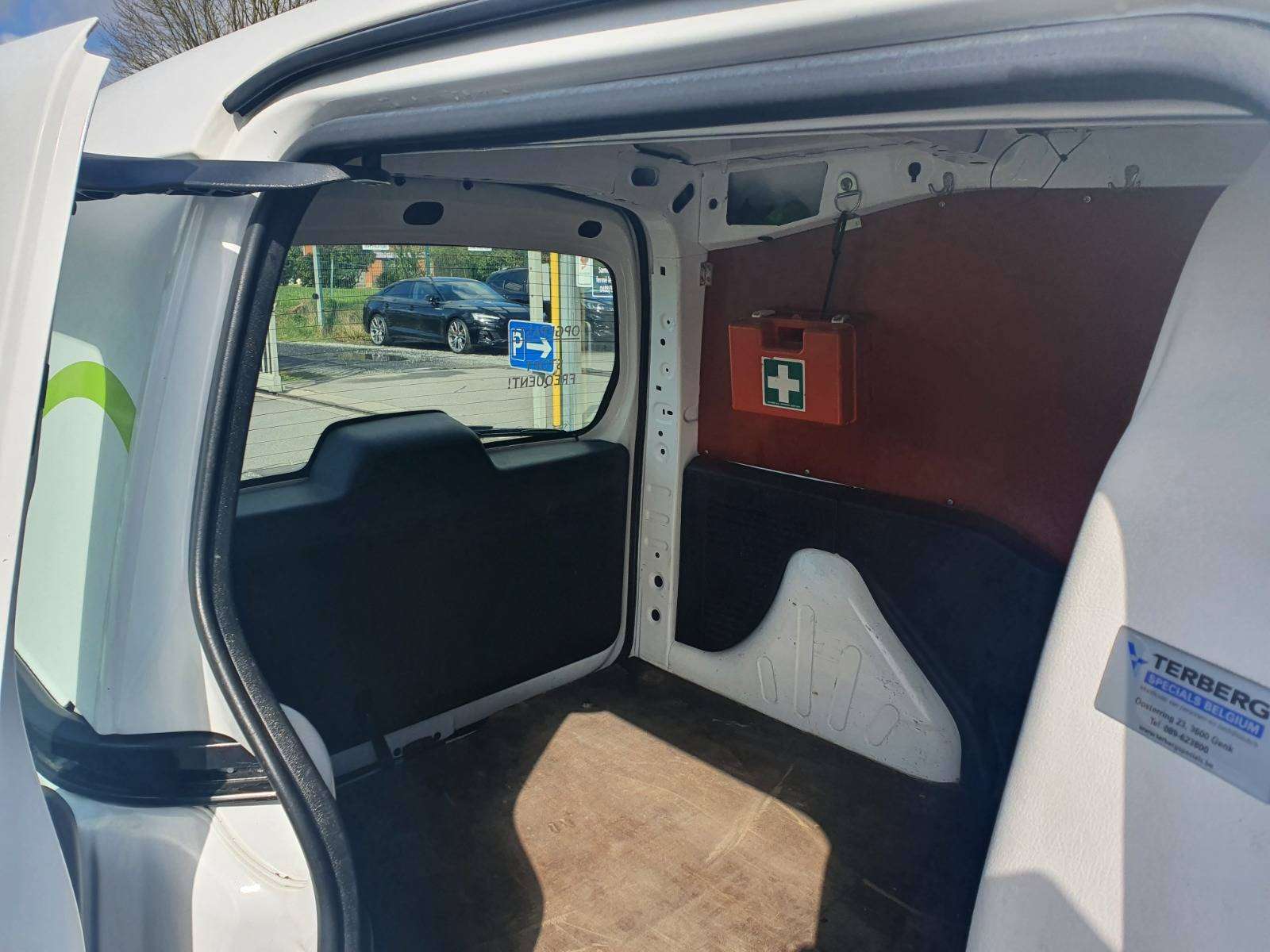 Citroen Berlingo 🟢1.6 DIESEL - UTILITAIRE - 3 PLACES - CAPTEURS