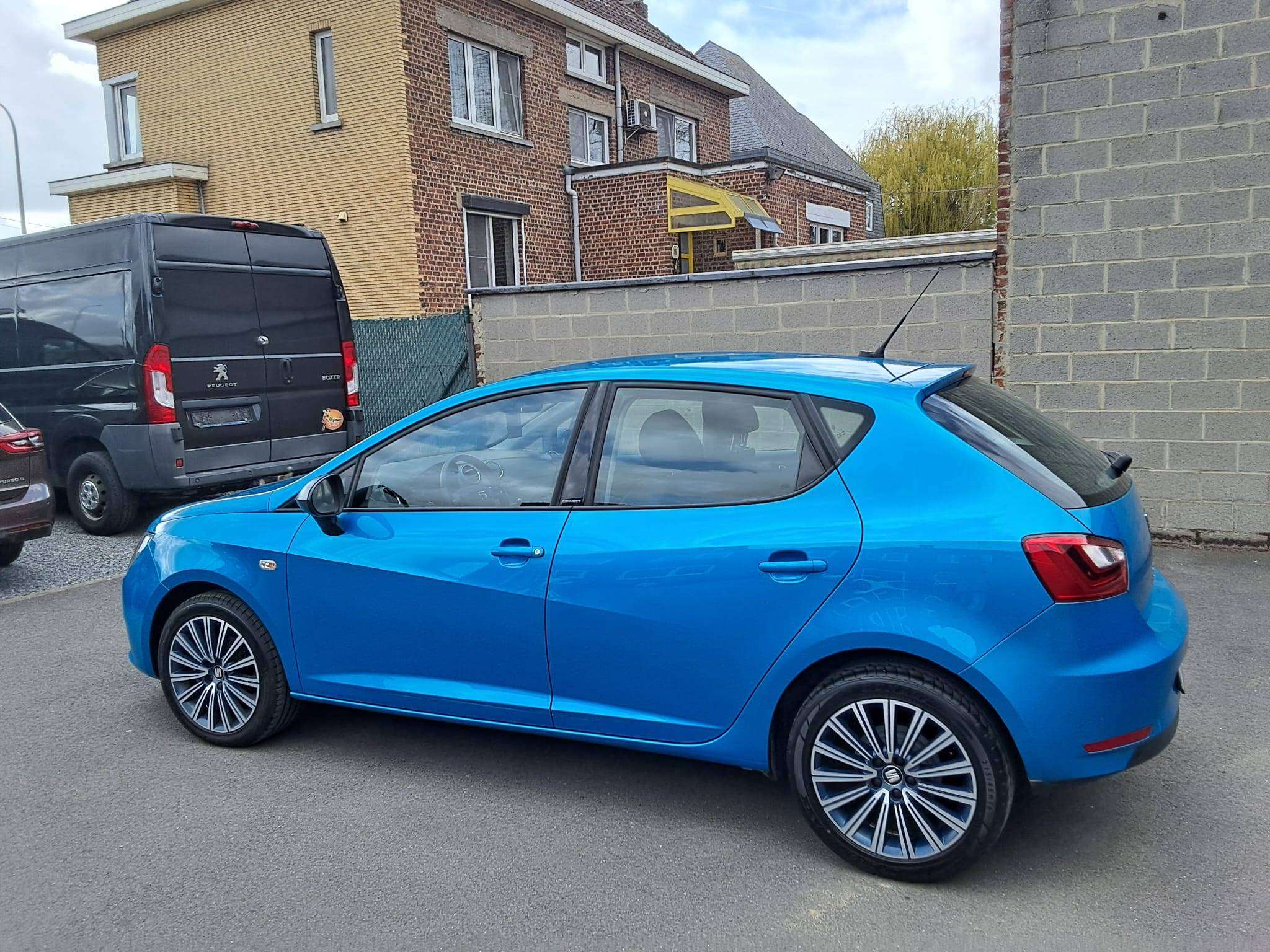 SEAT Ibiza 1.0i Connect Start CARPLAY PARKHULP A CRUISE NAV