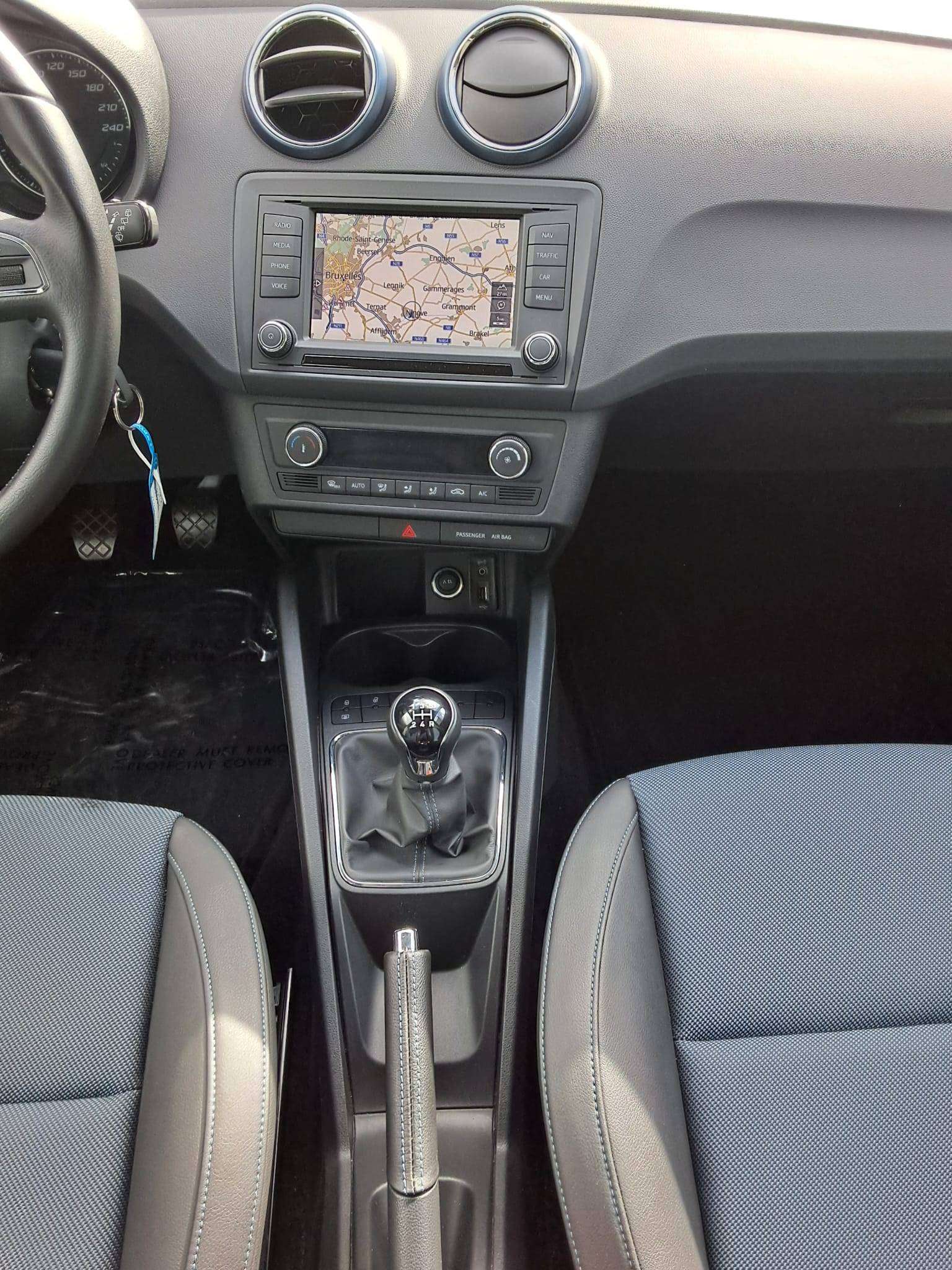 SEAT Ibiza 1.0i Connect Start CARPLAY PARKHULP A CRUISE NAV
