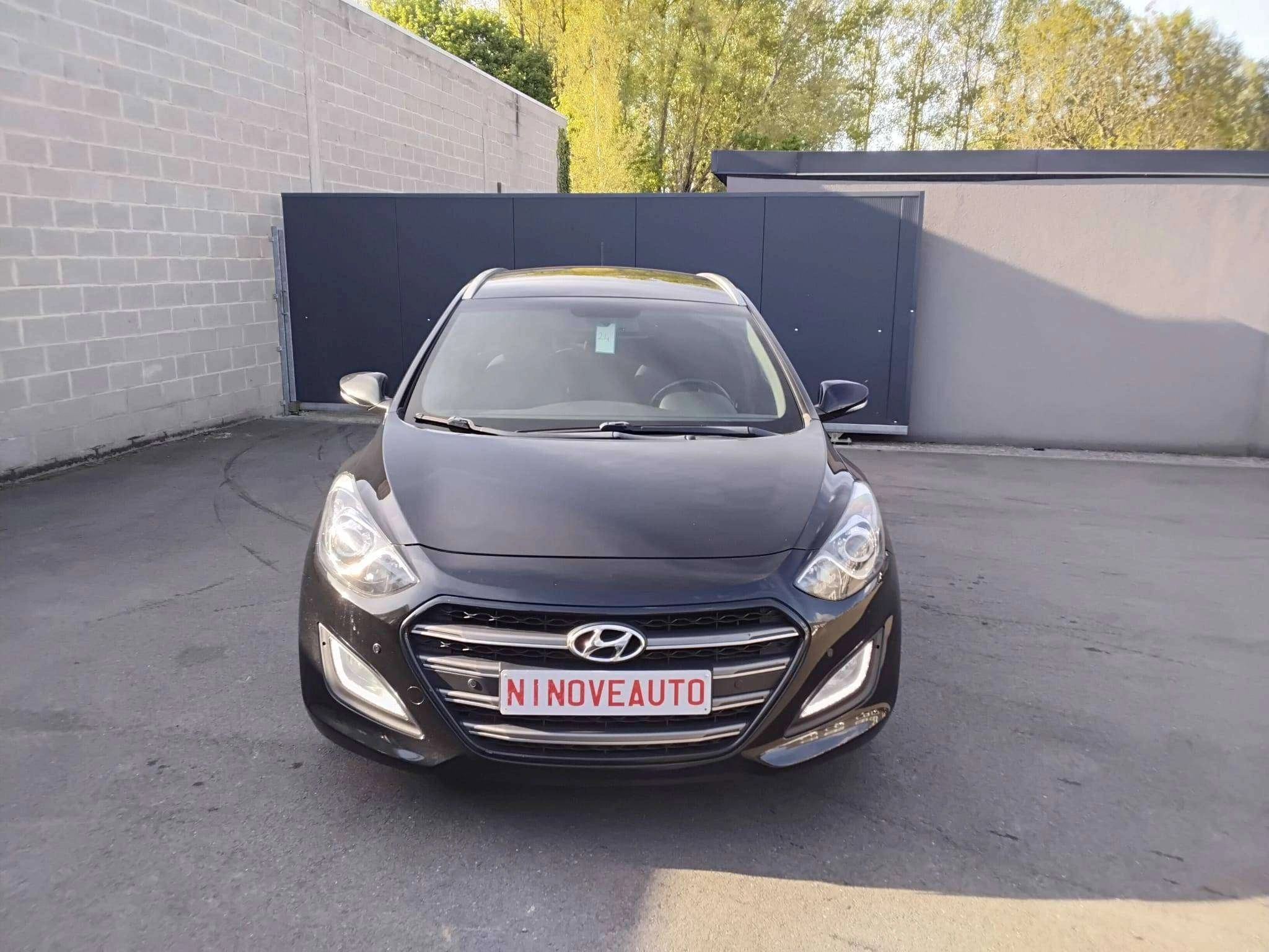 Hyundai i30 SW 1.4i Go! 1STE EIGENAAR  NAVI CAM BLUET CRUISE