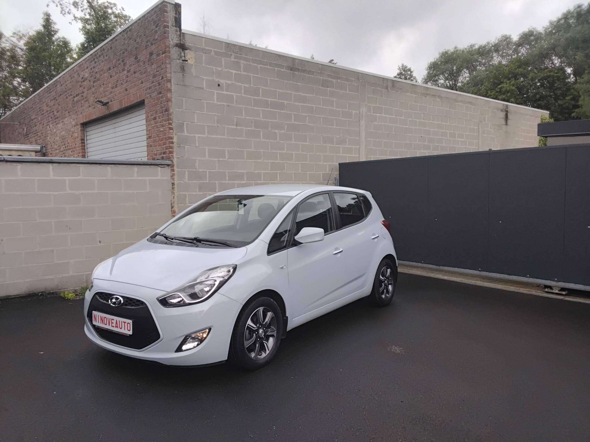 Hyundai iX20 1.6i  AIRCO PARKHULP ACHTER BT CRUISE BTW AFTREKBAAR *73000KM