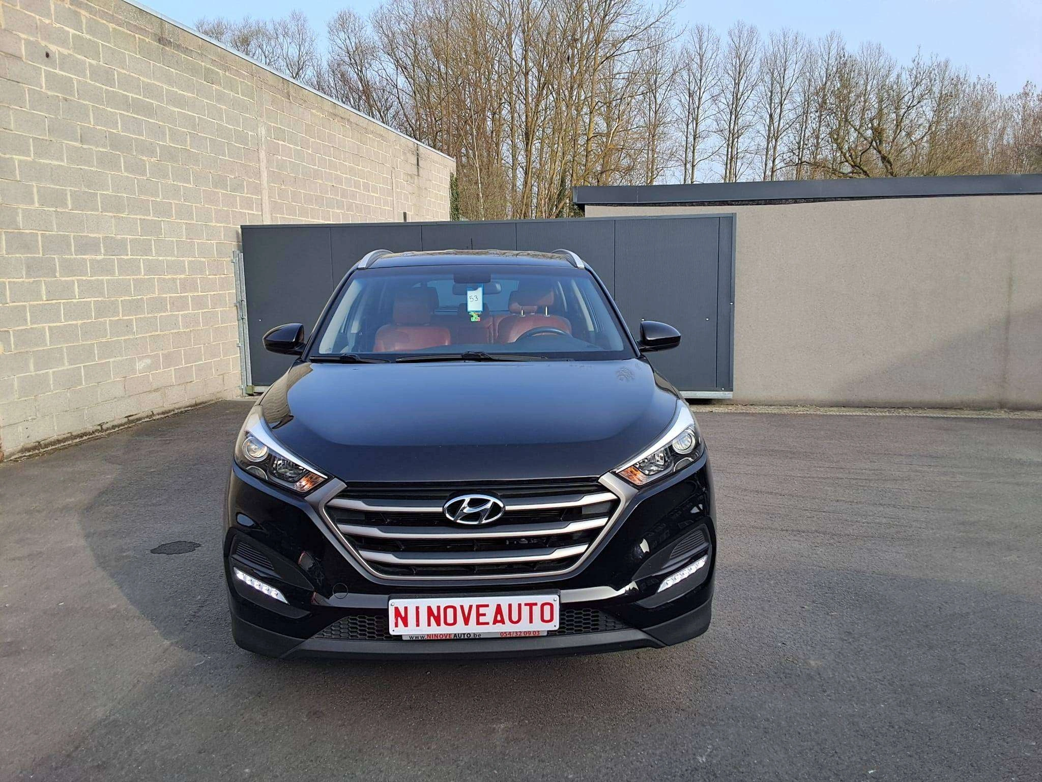 Hyundai TUCSON 1.6 GDi 2WD NAVI BLUET TREKHAAK AIRCO CRUISE