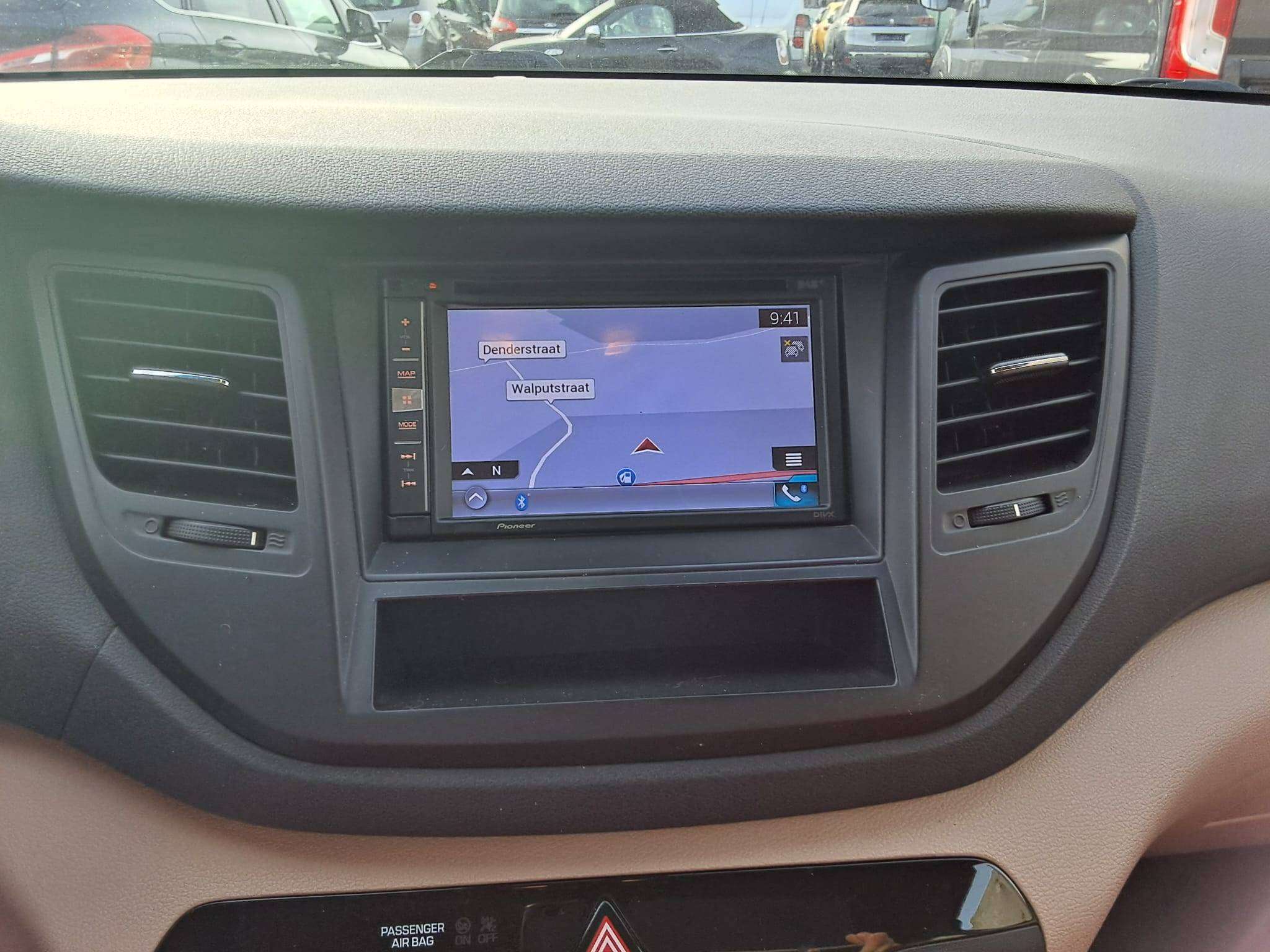 Hyundai TUCSON 1.6 GDi 2WD NAVI BLUET TREKHAAK AIRCO CRUISE