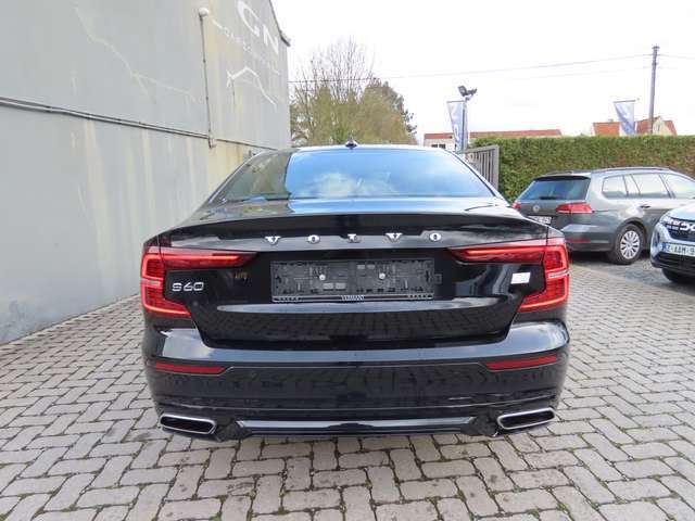 Volvo S60 S60 2.0 T8 R-DESIGN AWD PHEV Polestar Engineered
