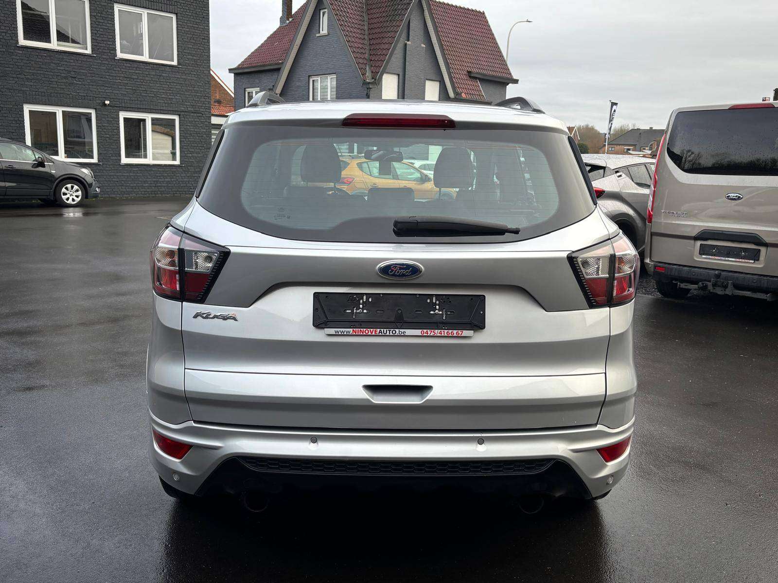 Ford Kuga 1.5d TDCi ST LINE*NAV PARKASSIST HALF LEDER CRUISE