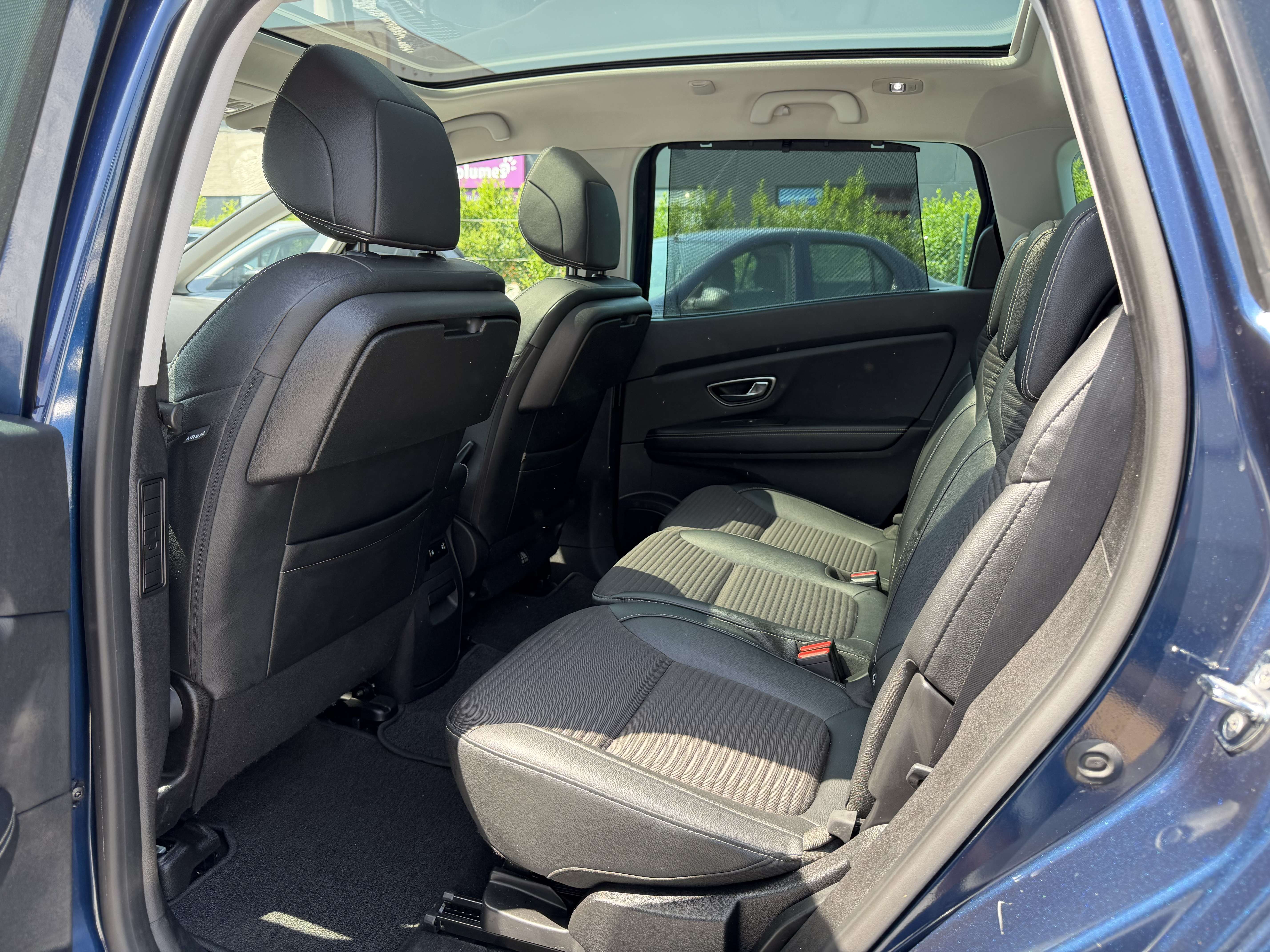 Renault Grand Scenic 1.5 dCi Energy - 7 Places - New model - Navigation