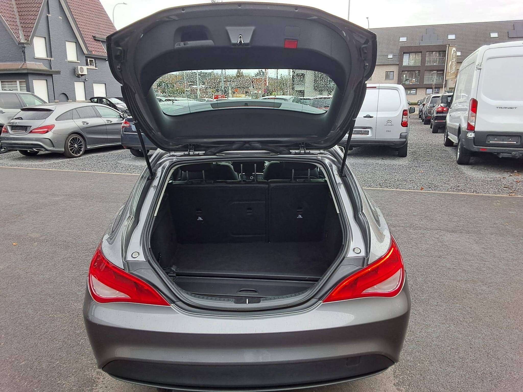 Mercedes-Benz CLA 180 AUTOMAAT LEDER NAVI CAMERA BLUET  1STE EIGENAAR